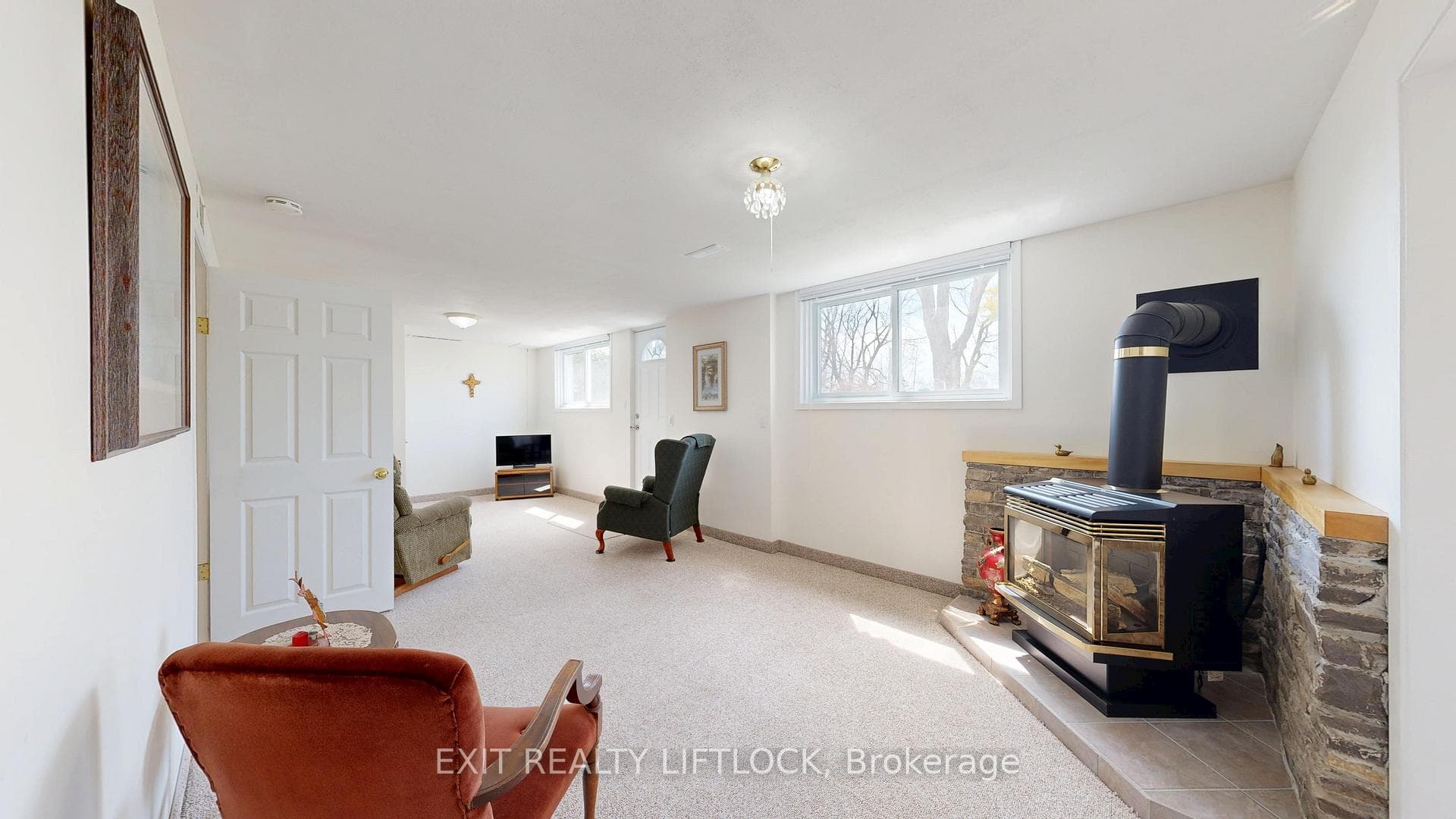 423 Armour Road photo 28