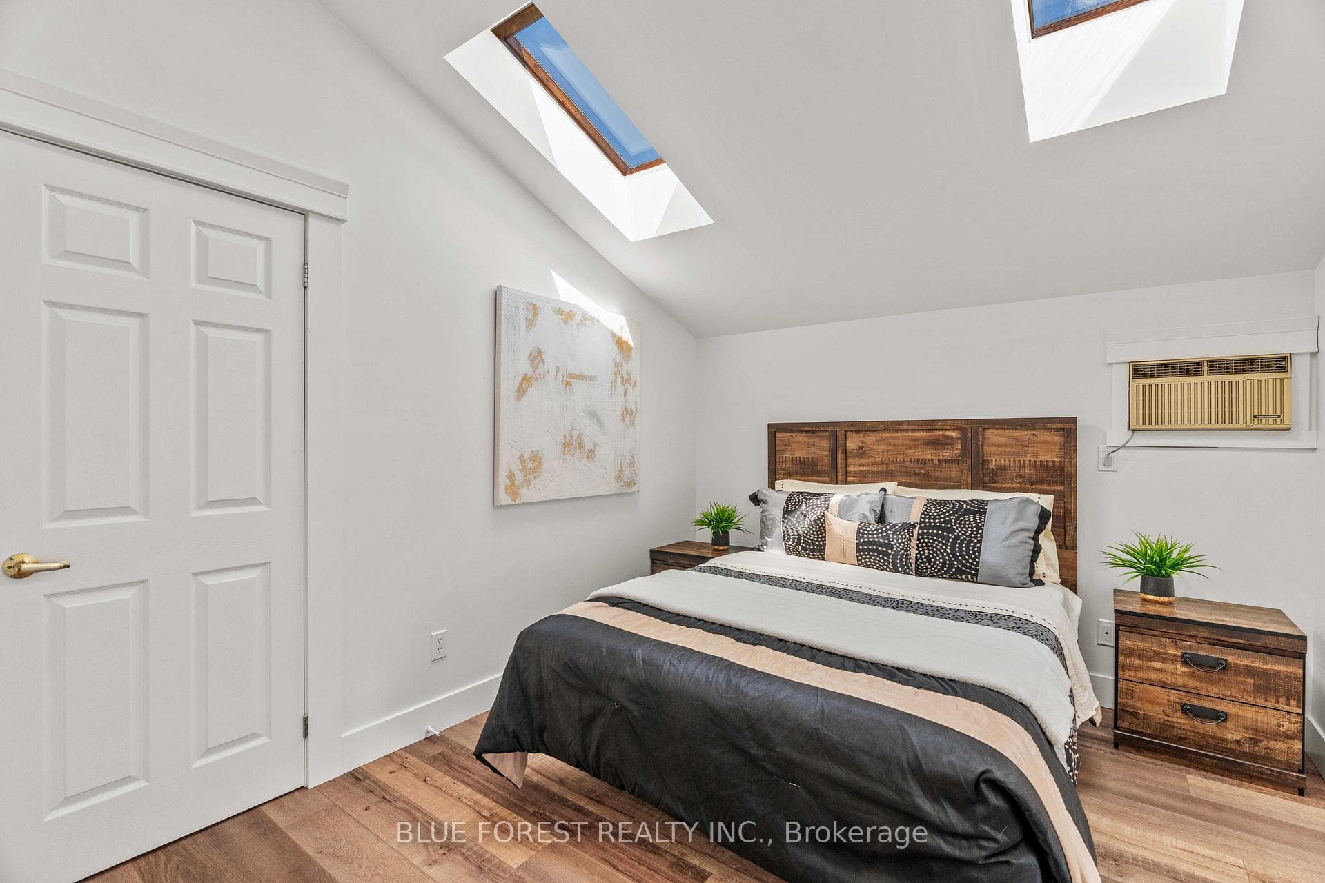 116 Bruce Street photo 18