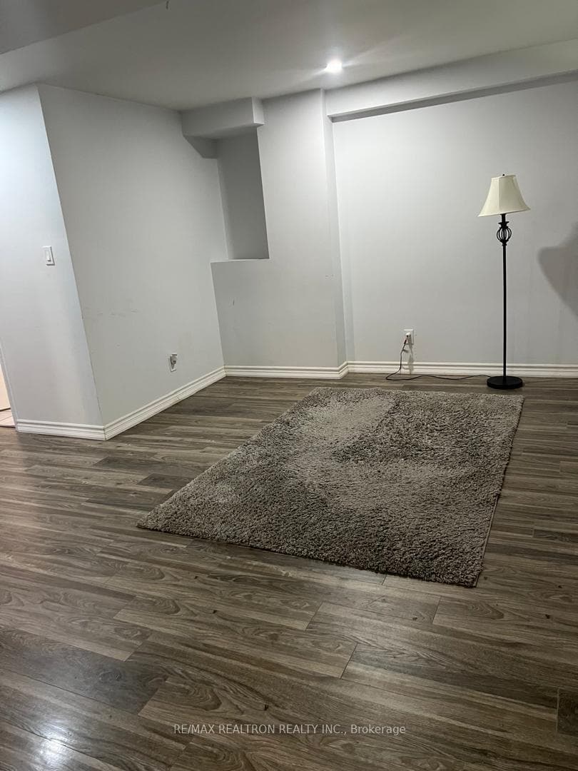 334 Ritas Avenue photo 8