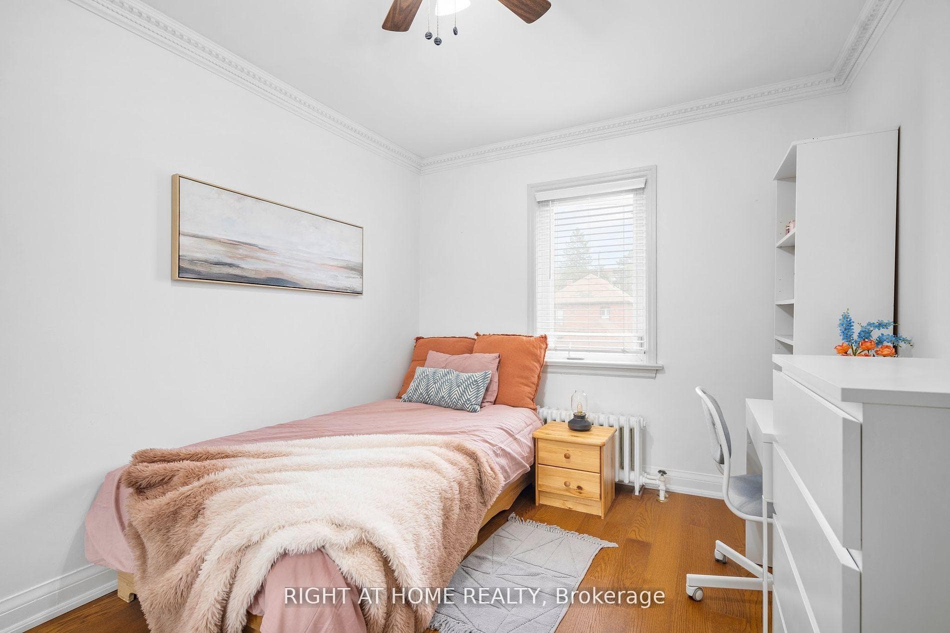 111 Dynevor Road photo 24