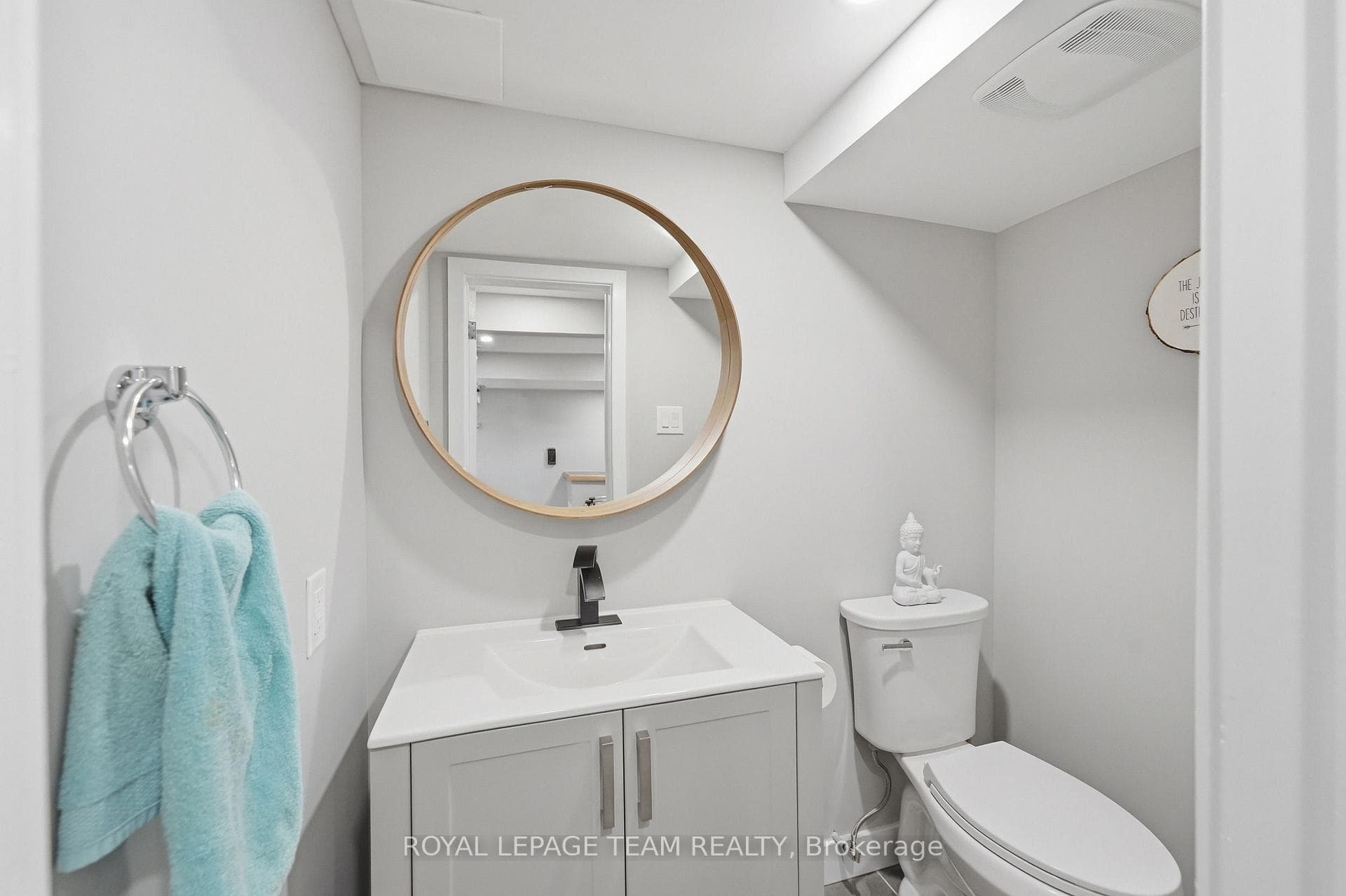 289 Montfort Street photo 41