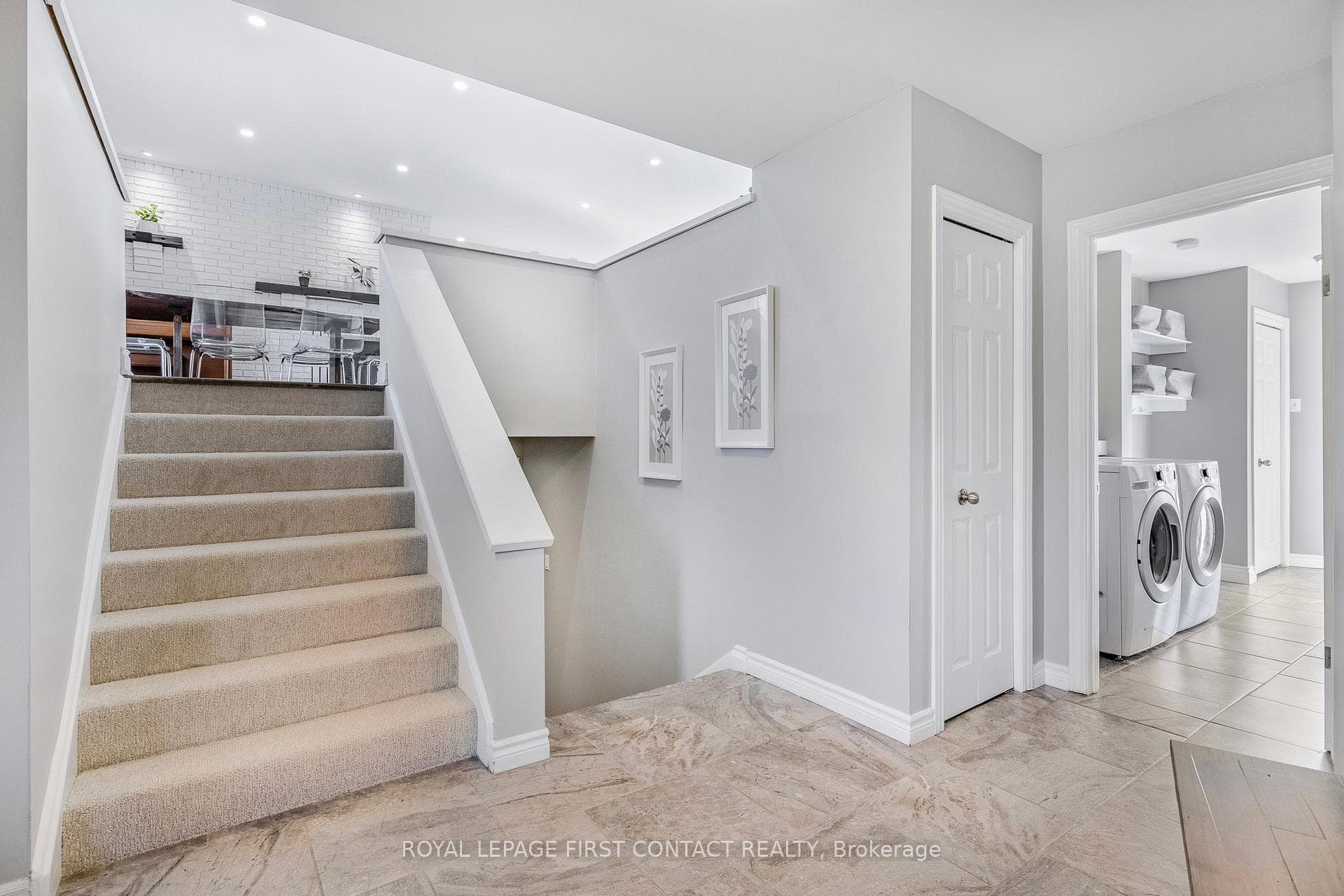 21 Idlewood Drive photo 4