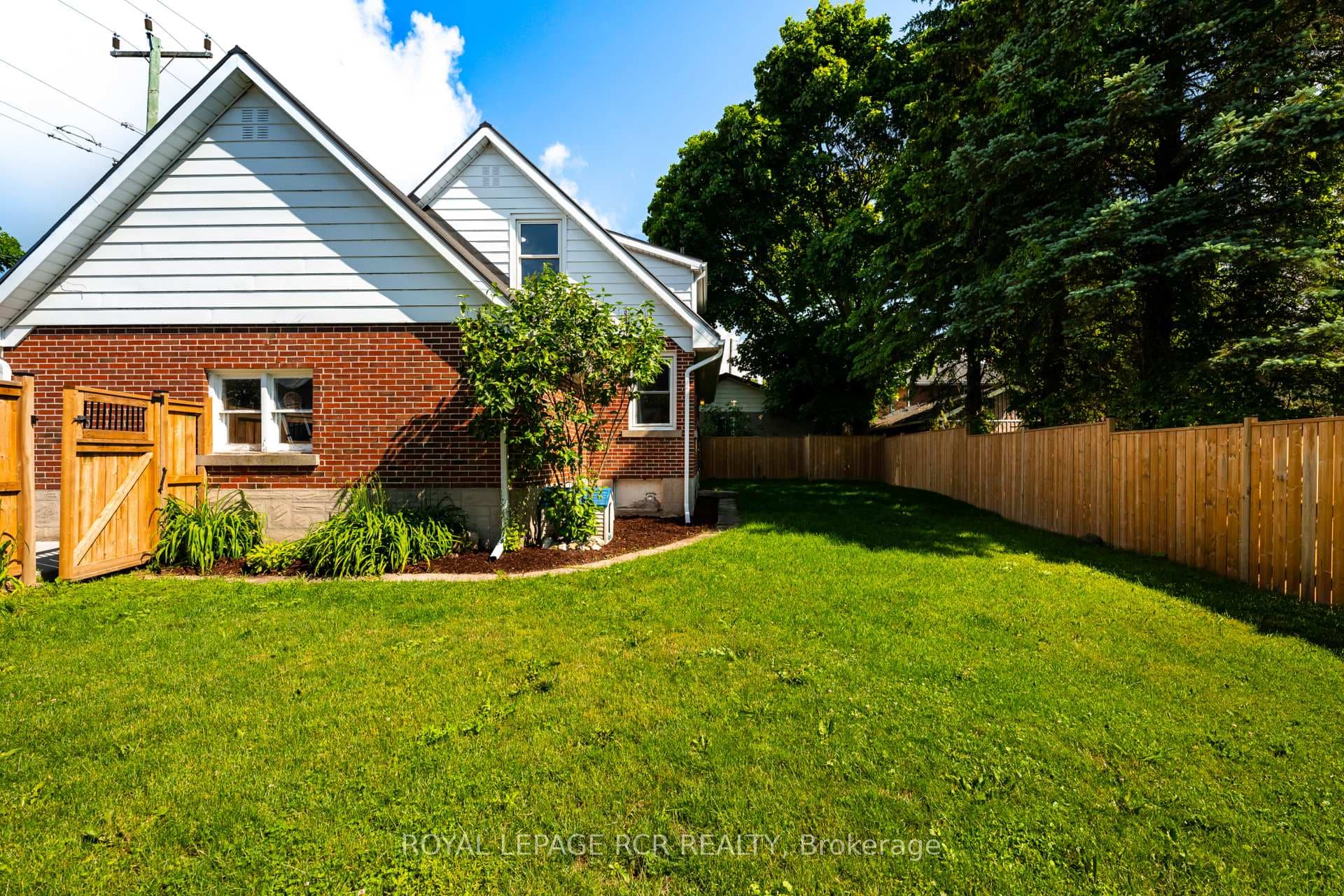 9 Ponsford Street photo 26