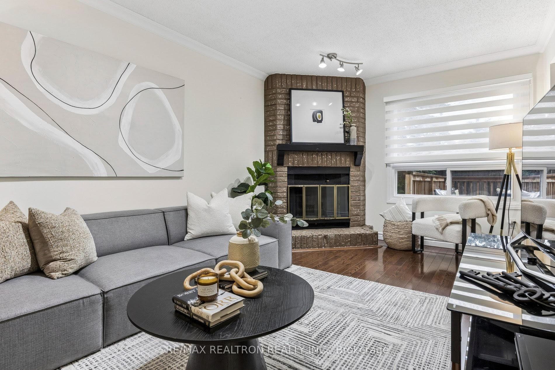 148 Edmund Seager Drive photo 23