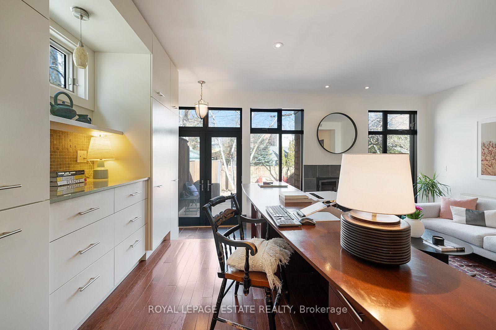 37 Silver Birch Avenue photo 15