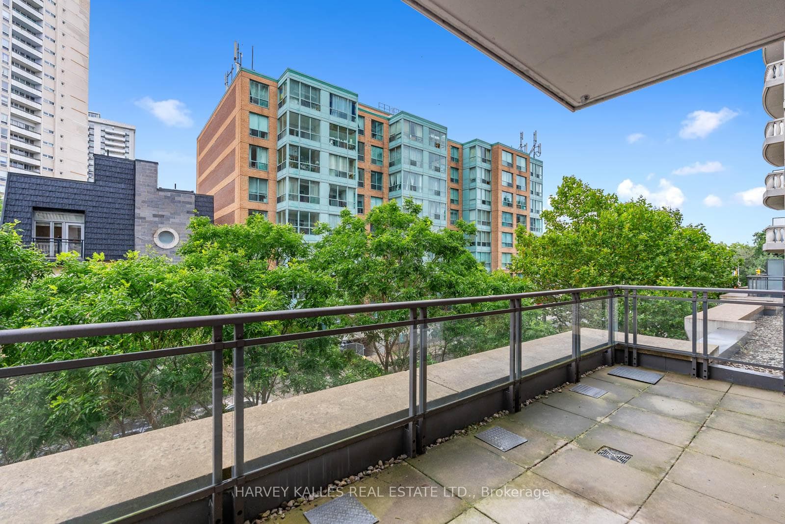 319 Merton Street Unit 219 photo 25