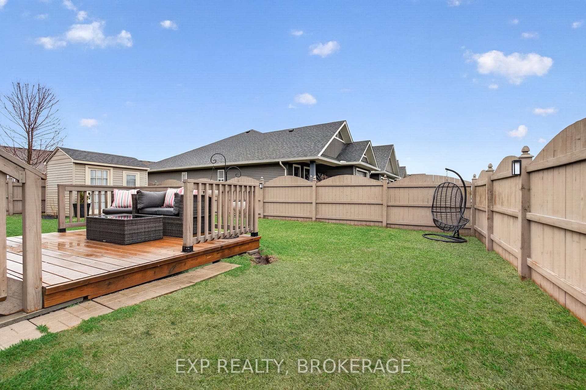 79 DEACON Place photo 30
