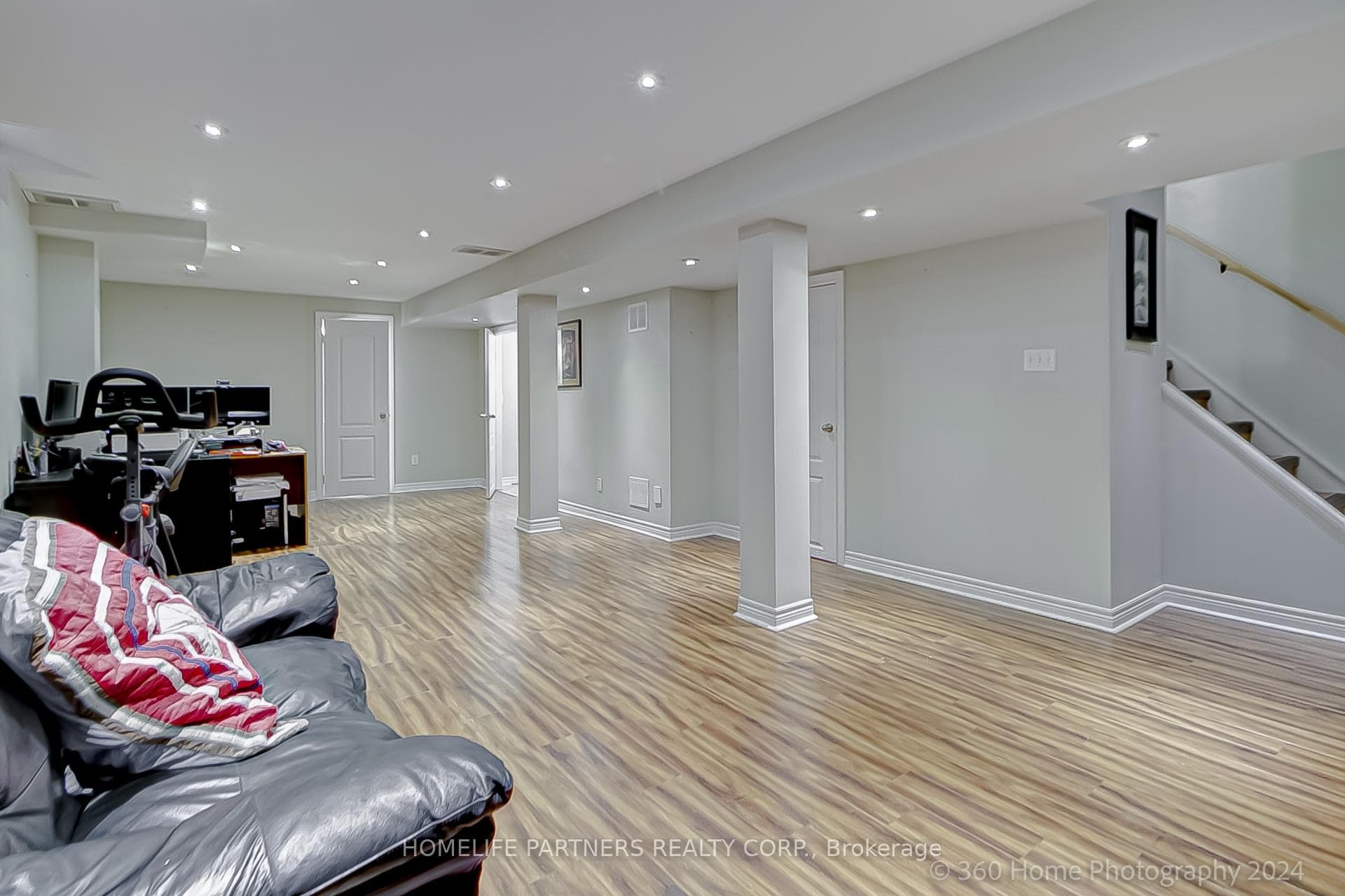 33 Parkfield Court photo 29