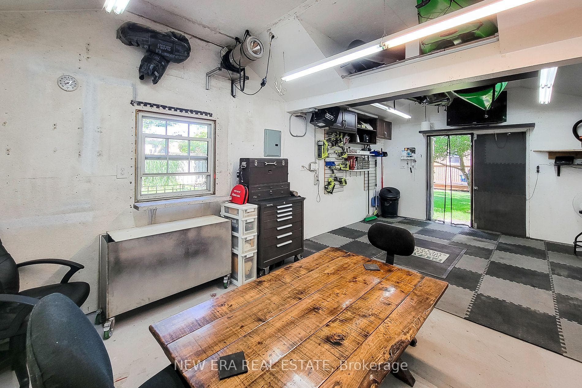 29 MIlton Avenue photo 9