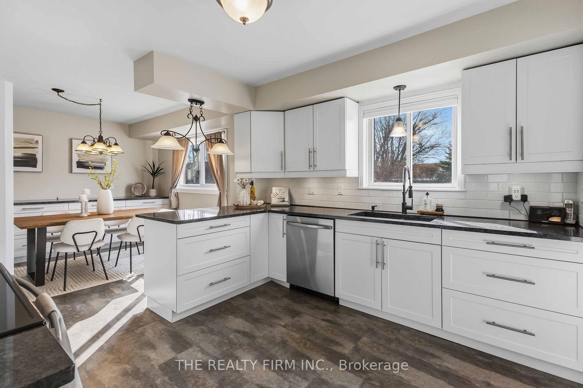 180 Rutherford Avenue photo 12