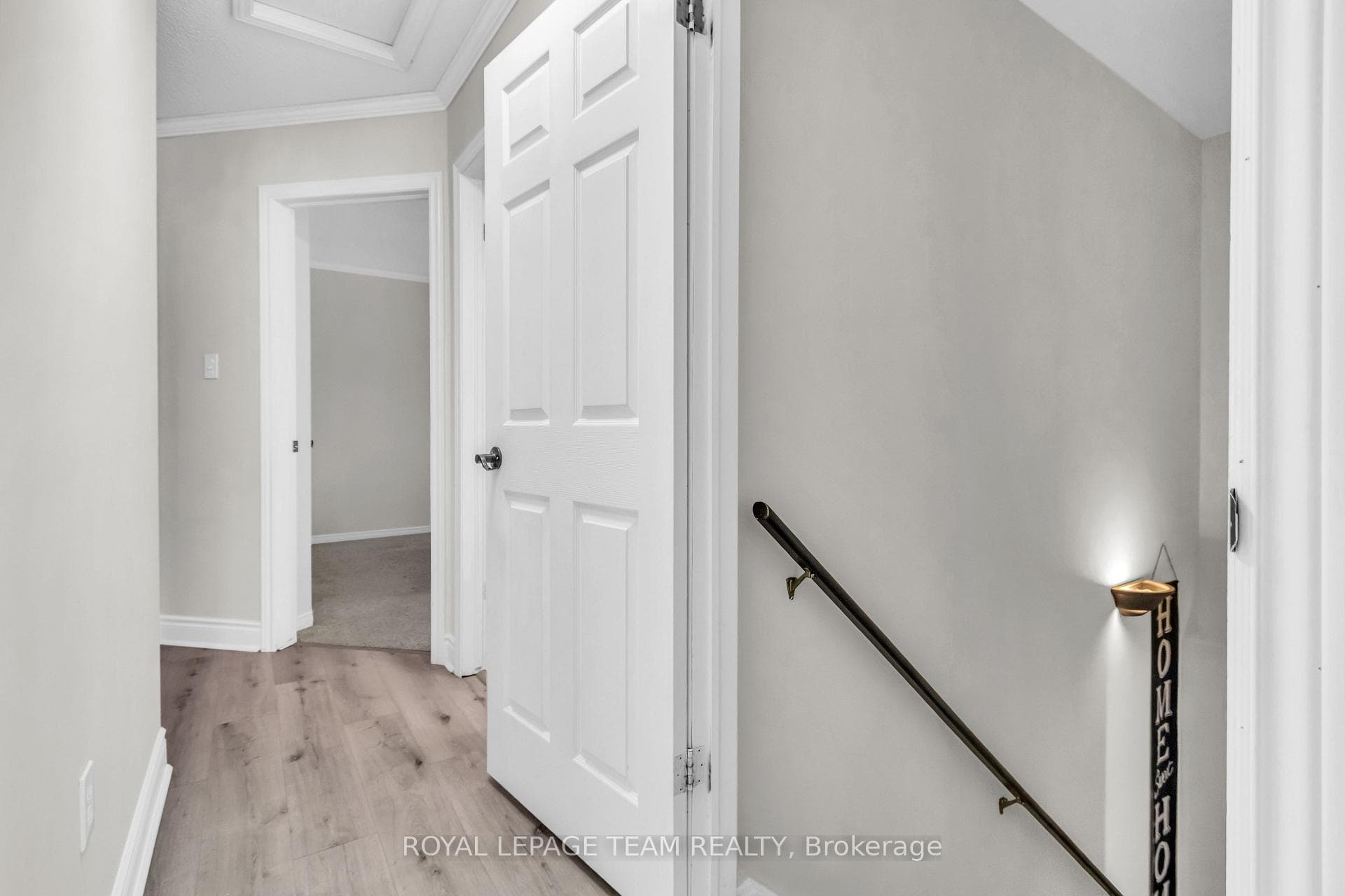7706 Alfred Street photo 31
