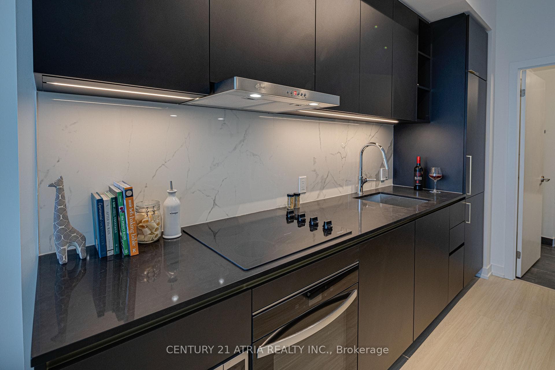 8 Wellesley Street Unit 2610 photo 16