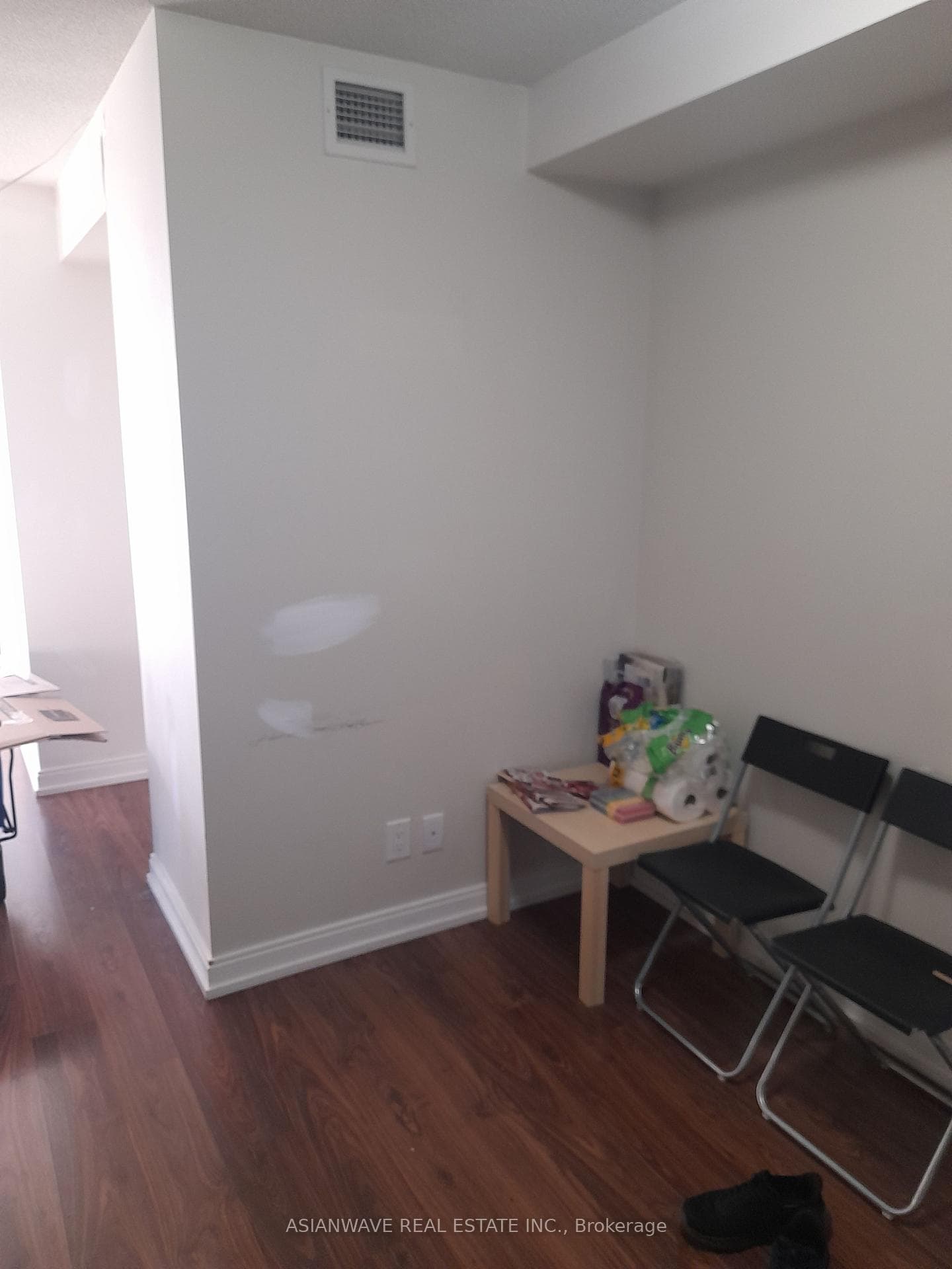 181 Village Green Square Unit 2916 photo 6