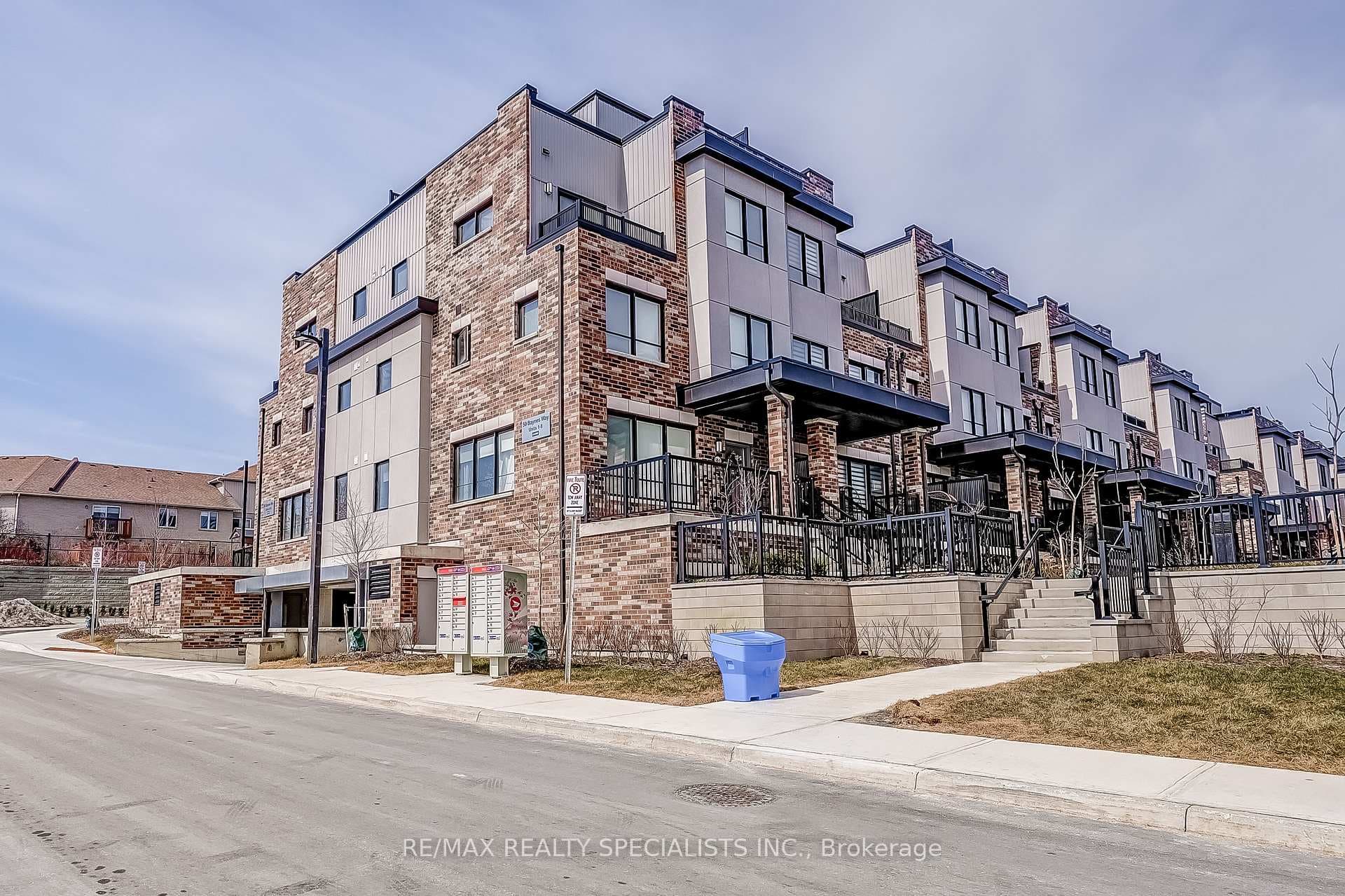 50 Baynes Way Unit 2 photo 1