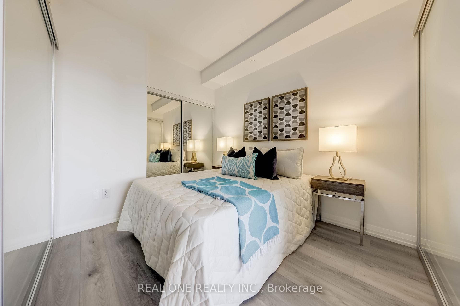 75 Canterbury Place Unit 2115 photo 19