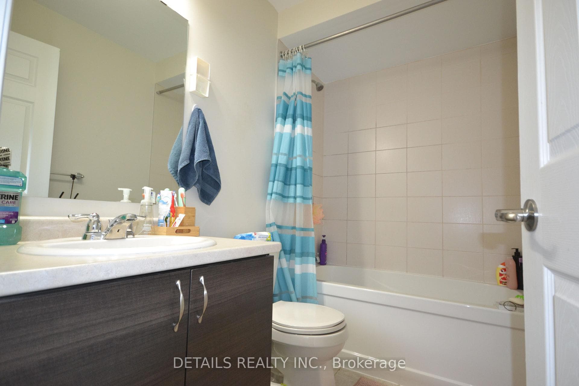 711 Juneberry Lane photo 16