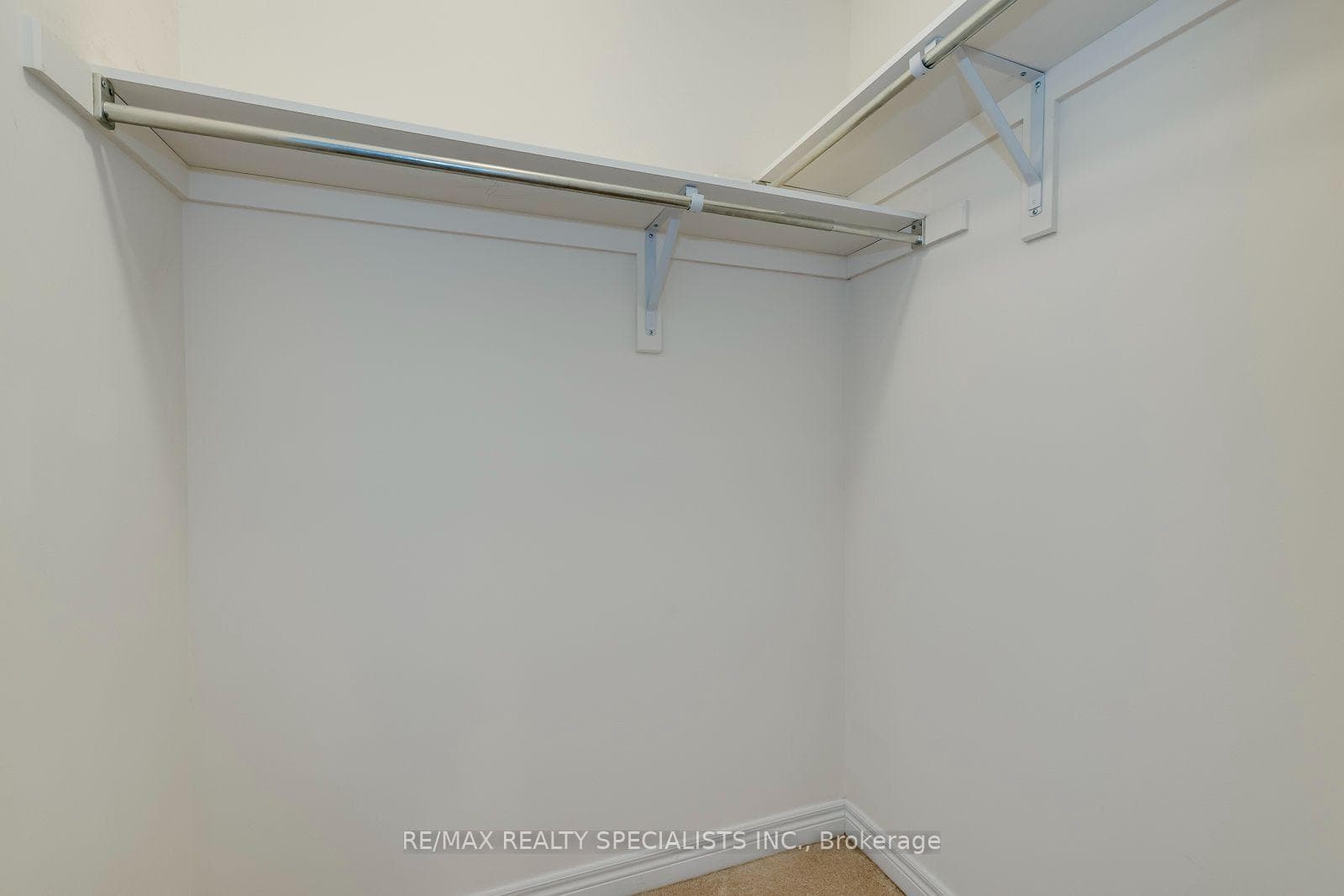 20 Wellman Crescent photo 29