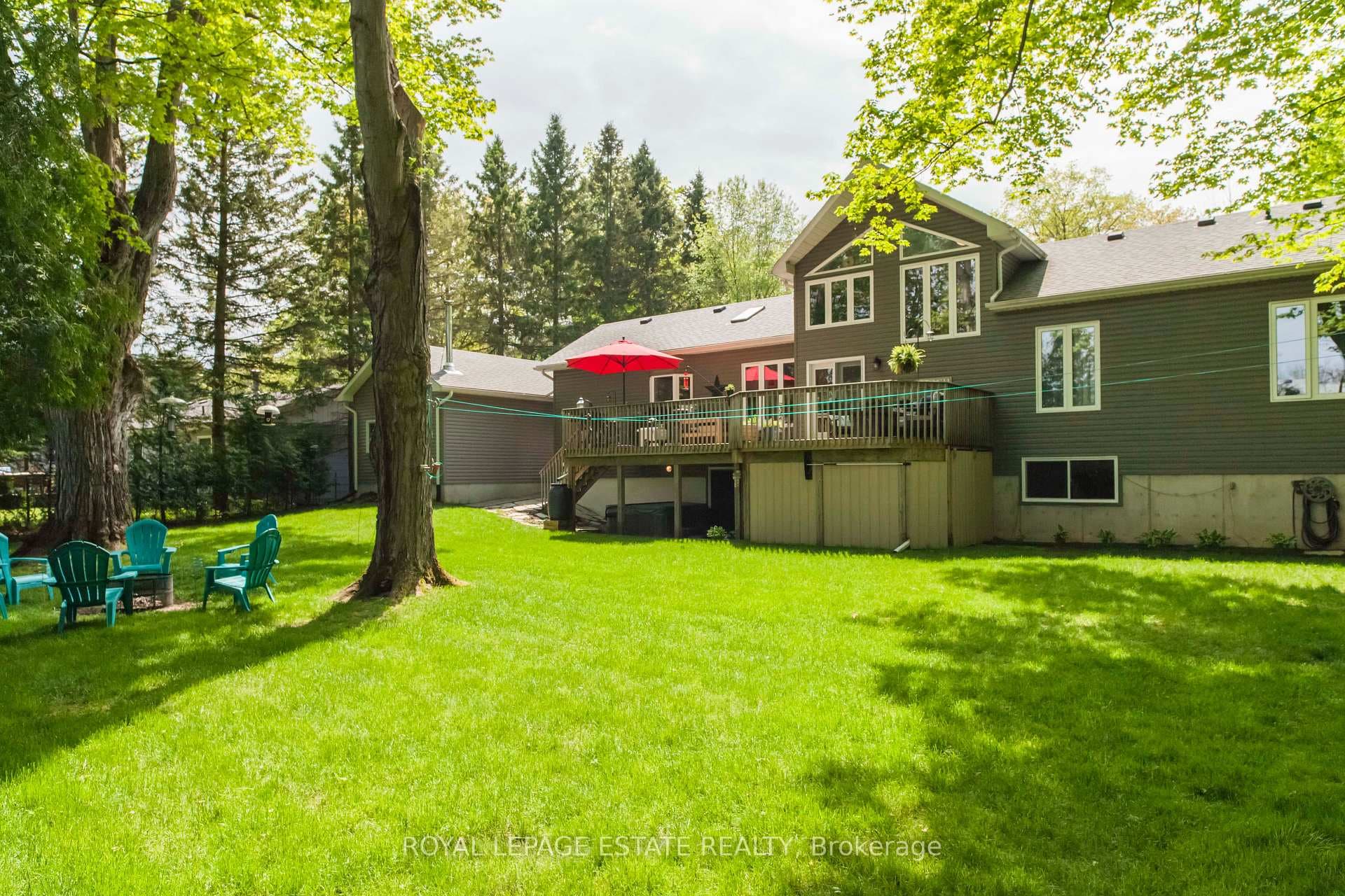 19 Dorena Crescent photo 4