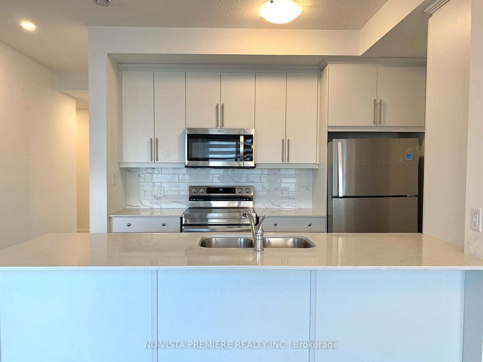 234 Edgevalley Road Unit 91 photo 11