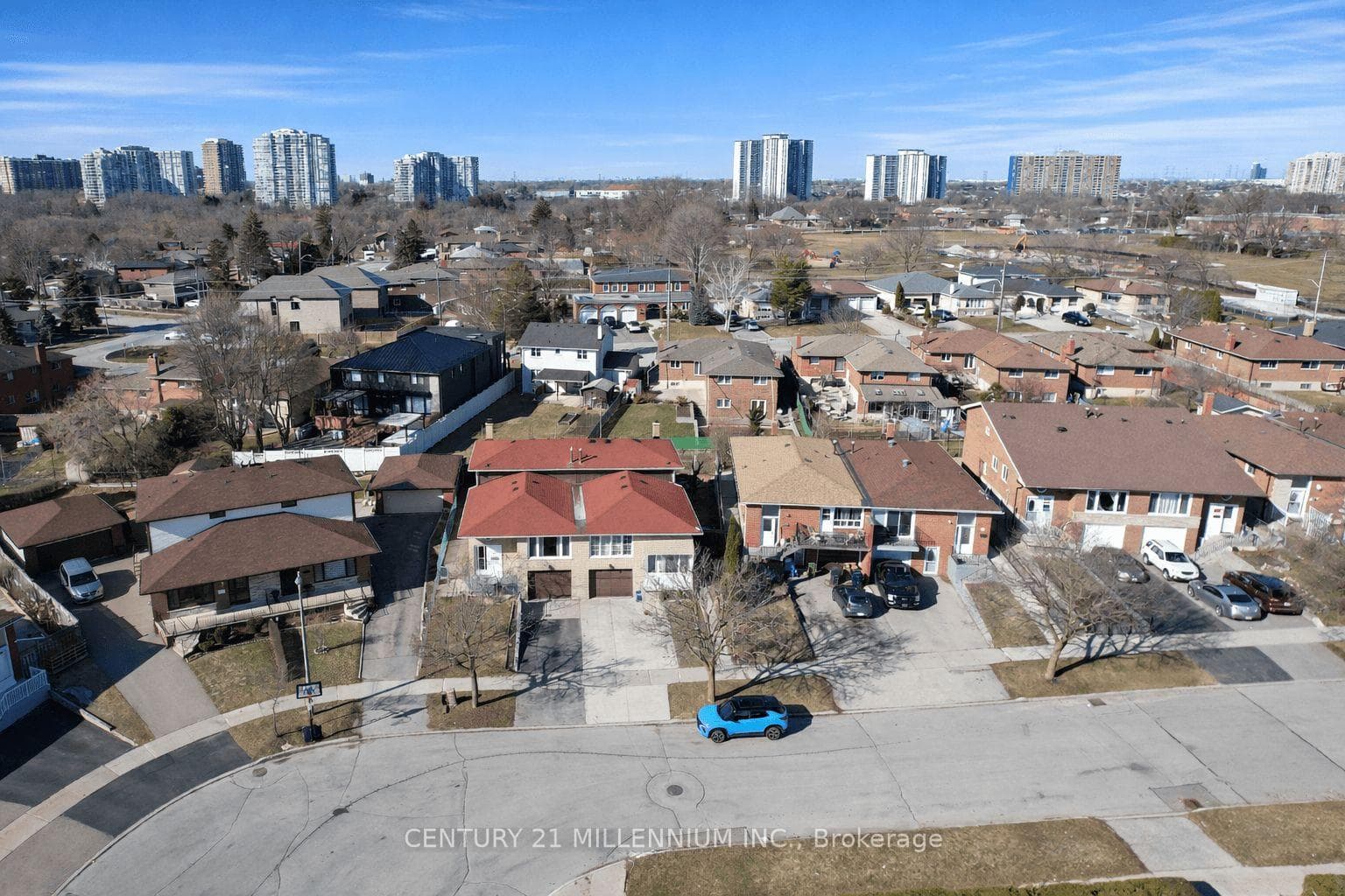 42 Dellbrook Crescent photo 33
