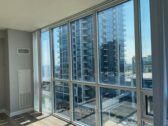 5025 Four Springs Avenue Unit 807 photo 13