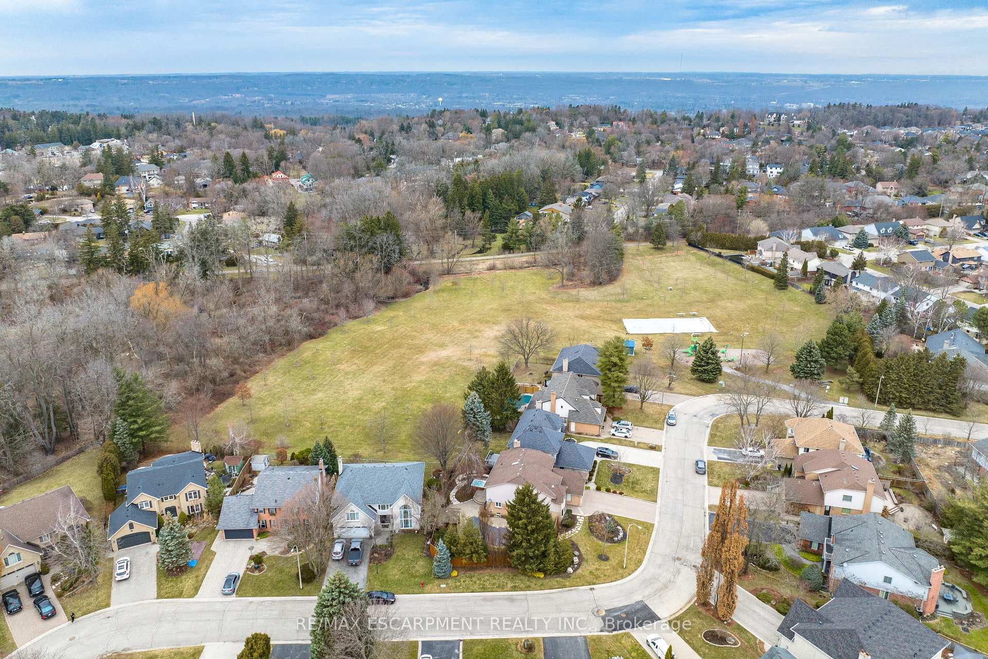 190 Seymour Drive photo 36