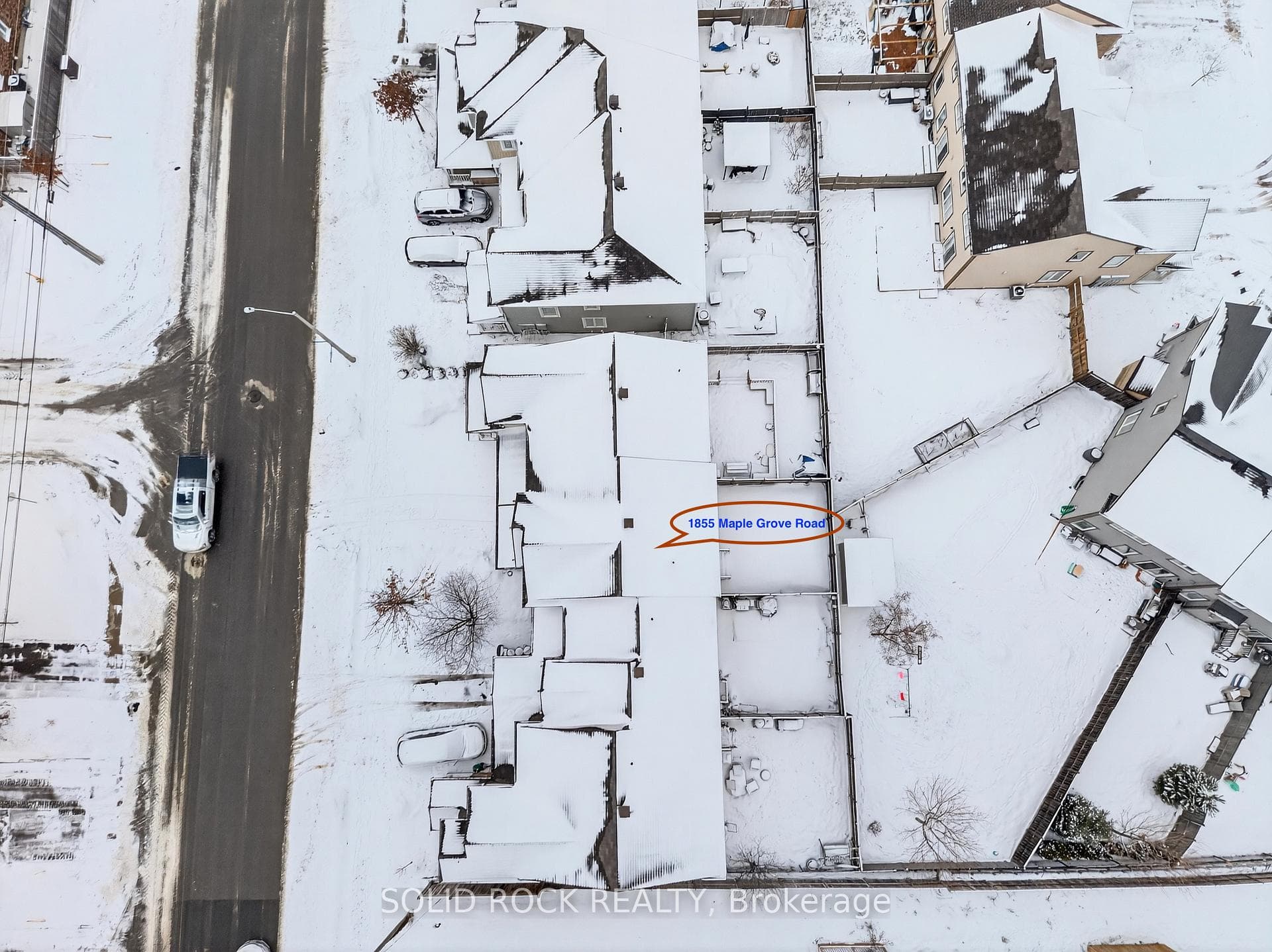 Backing onto a pie-shaped lot