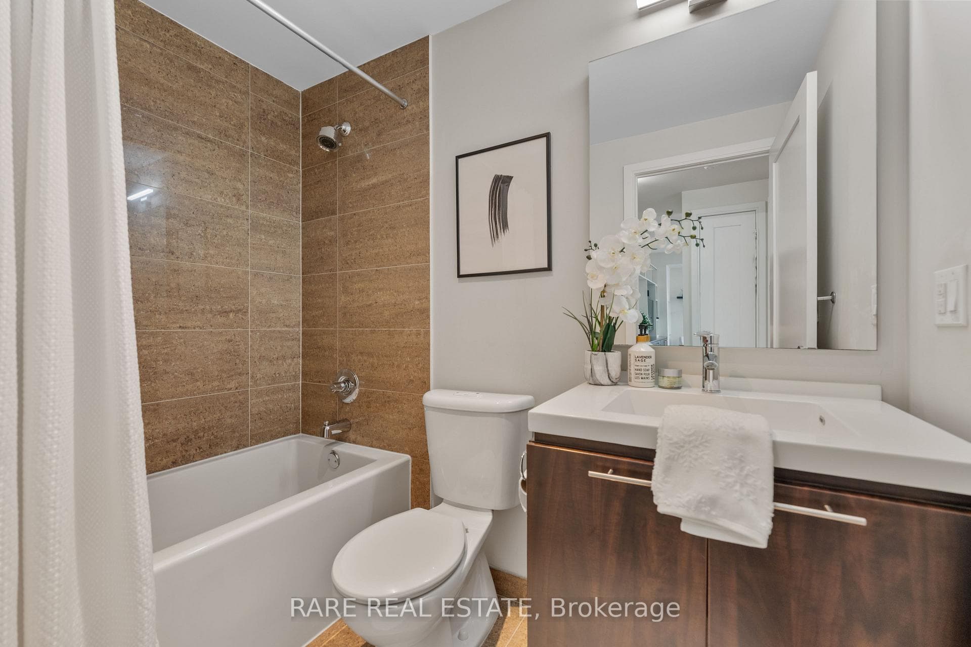 70 Roehampton Avenue Unit 715 photo 22
