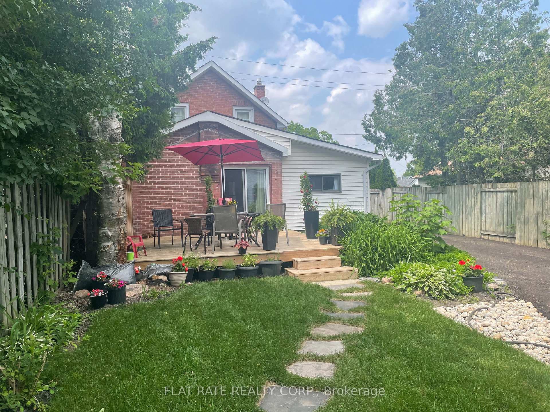 43 WARE Street photo 28