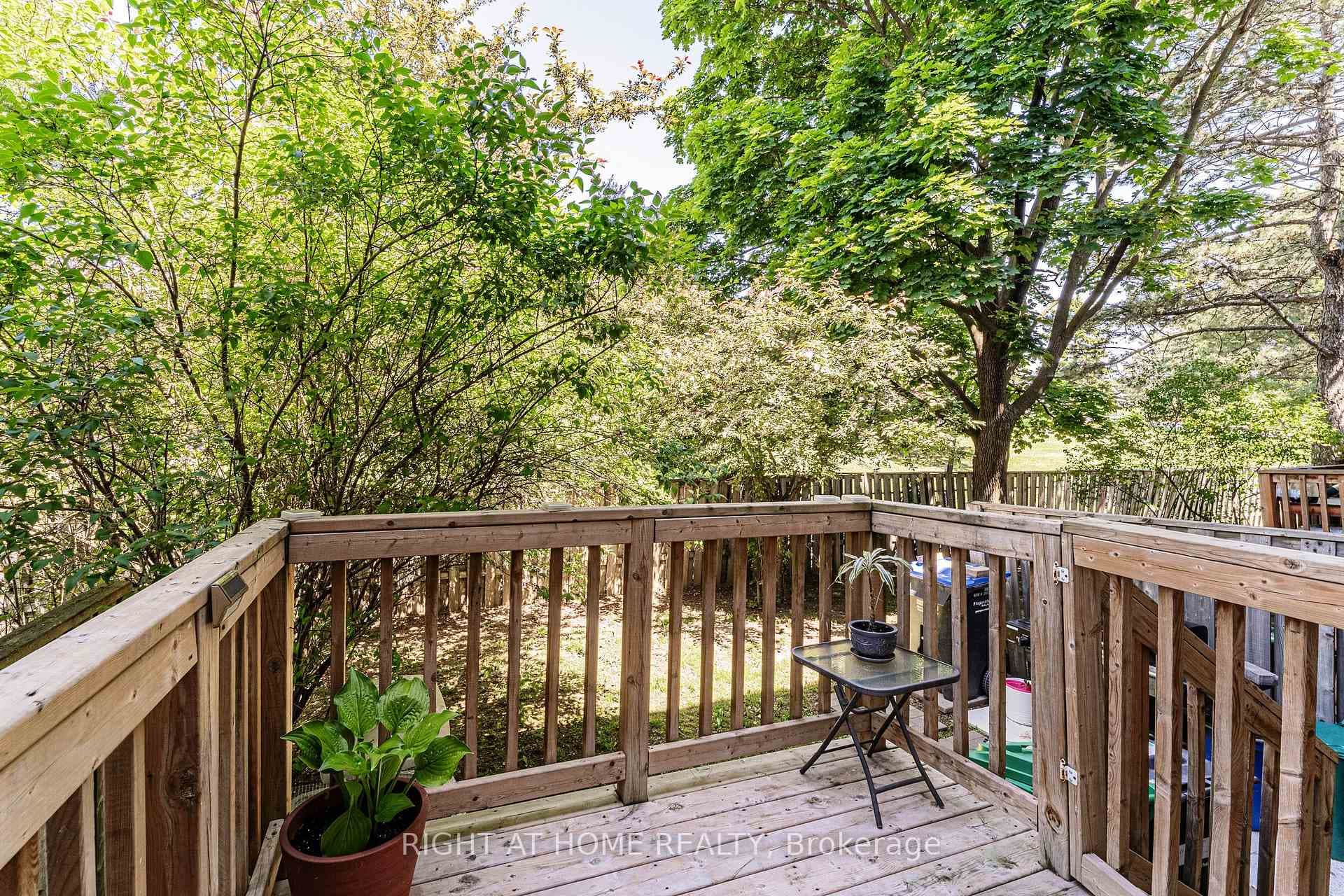 60 Hanson Road Unit 2 photo 37