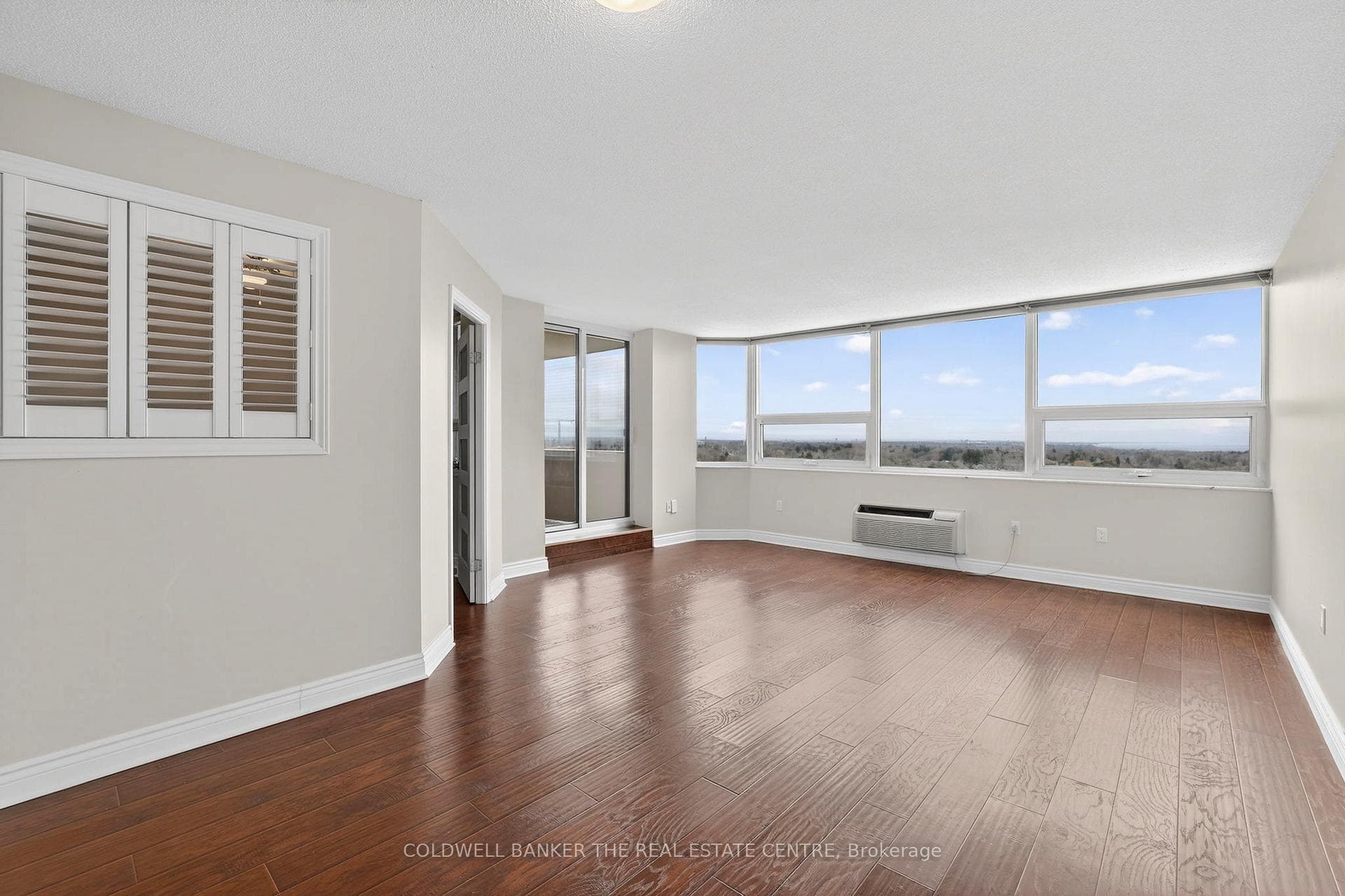 121 Ling Road Unit 1211 photo 9