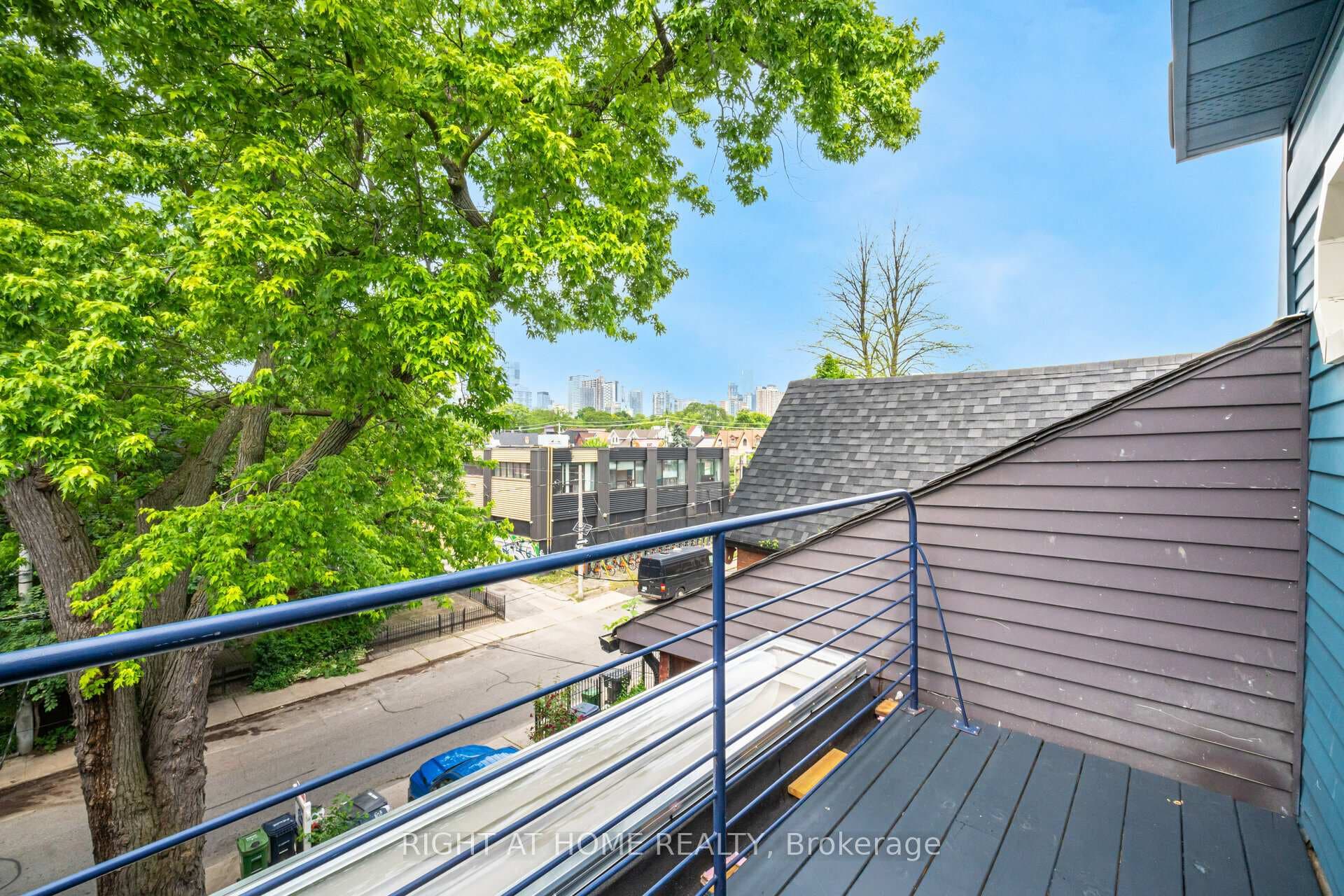 265 Berkeley Street photo 22