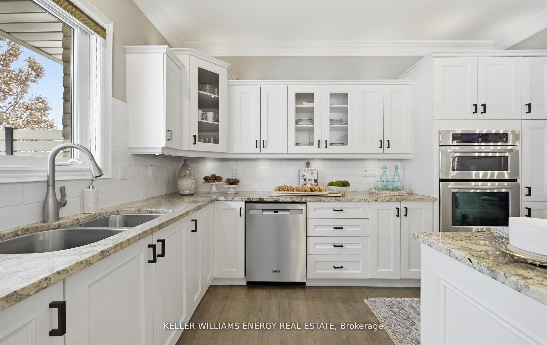 216 Southcrest Drive photo 14