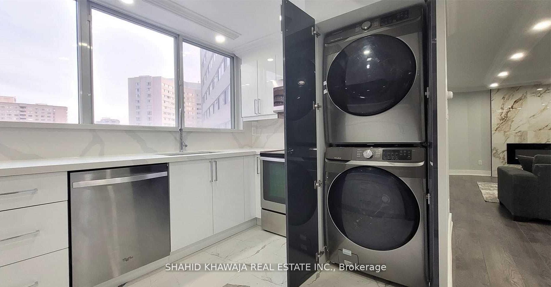 3700 Kaneff Crescent Unit 1010 photo 37