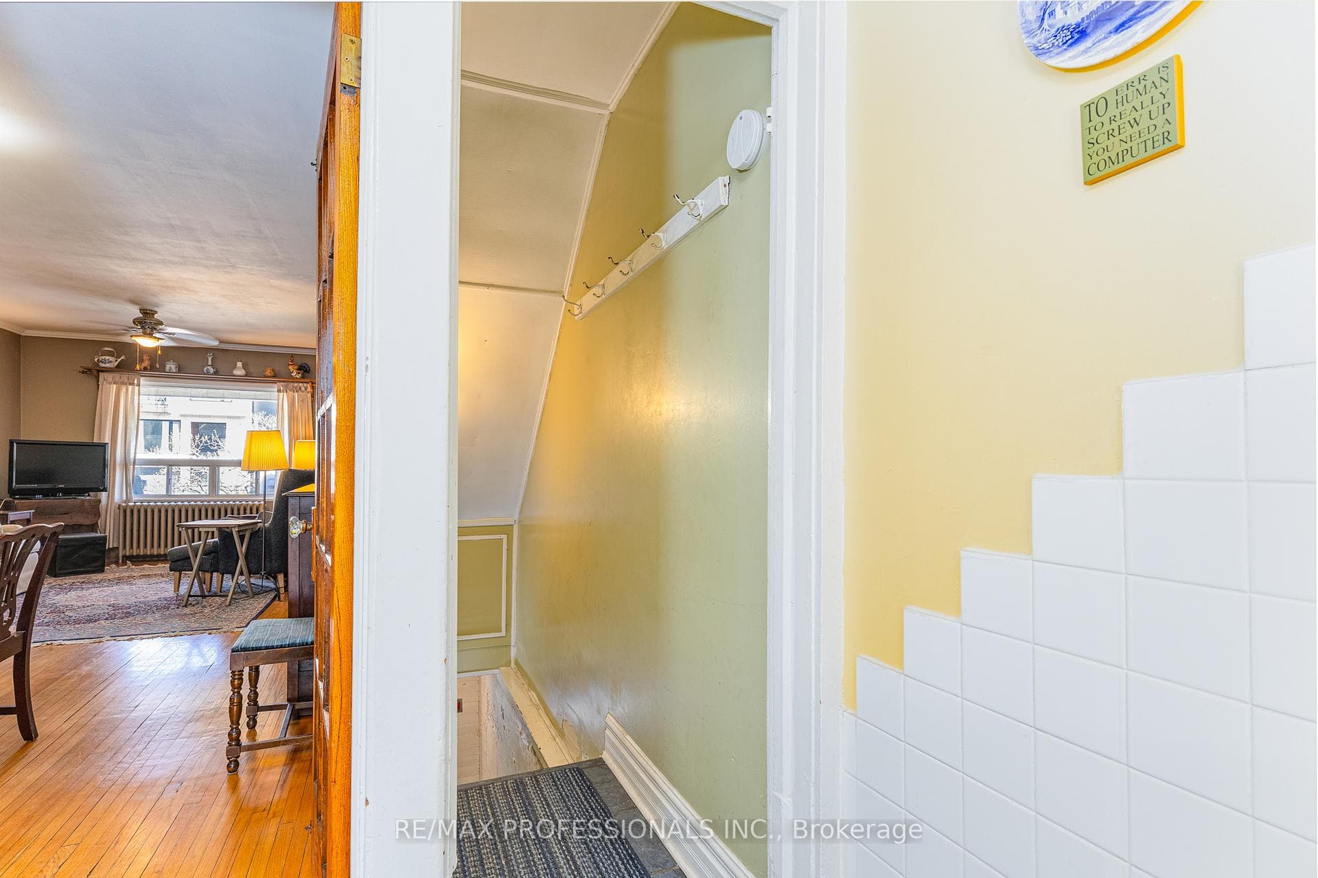 9 Orley Avenue photo 22