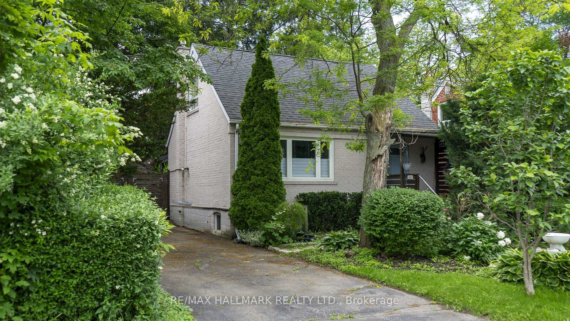 203 Elmhurst Avenue photo 19