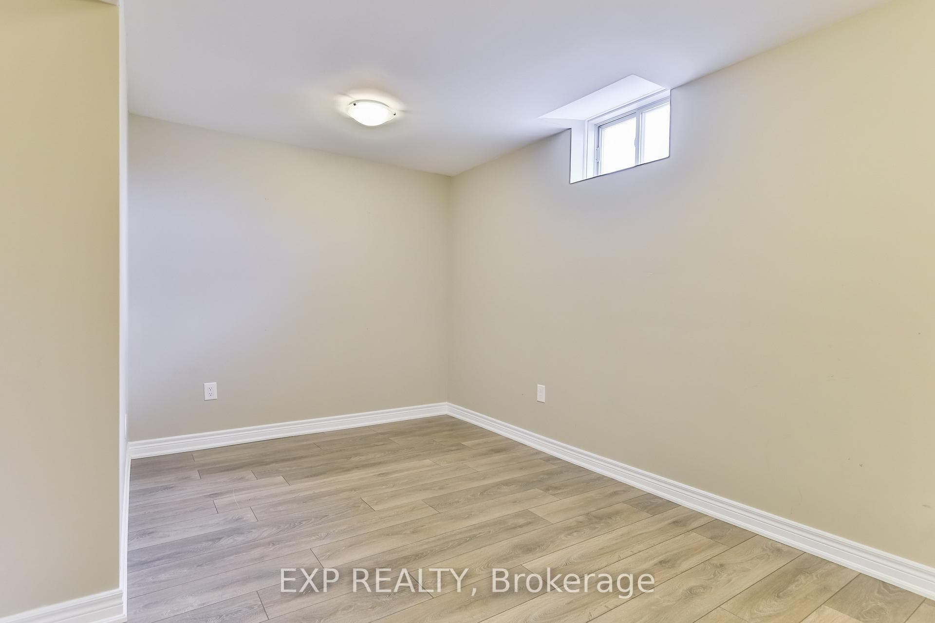 2256 Greening Lane photo 24