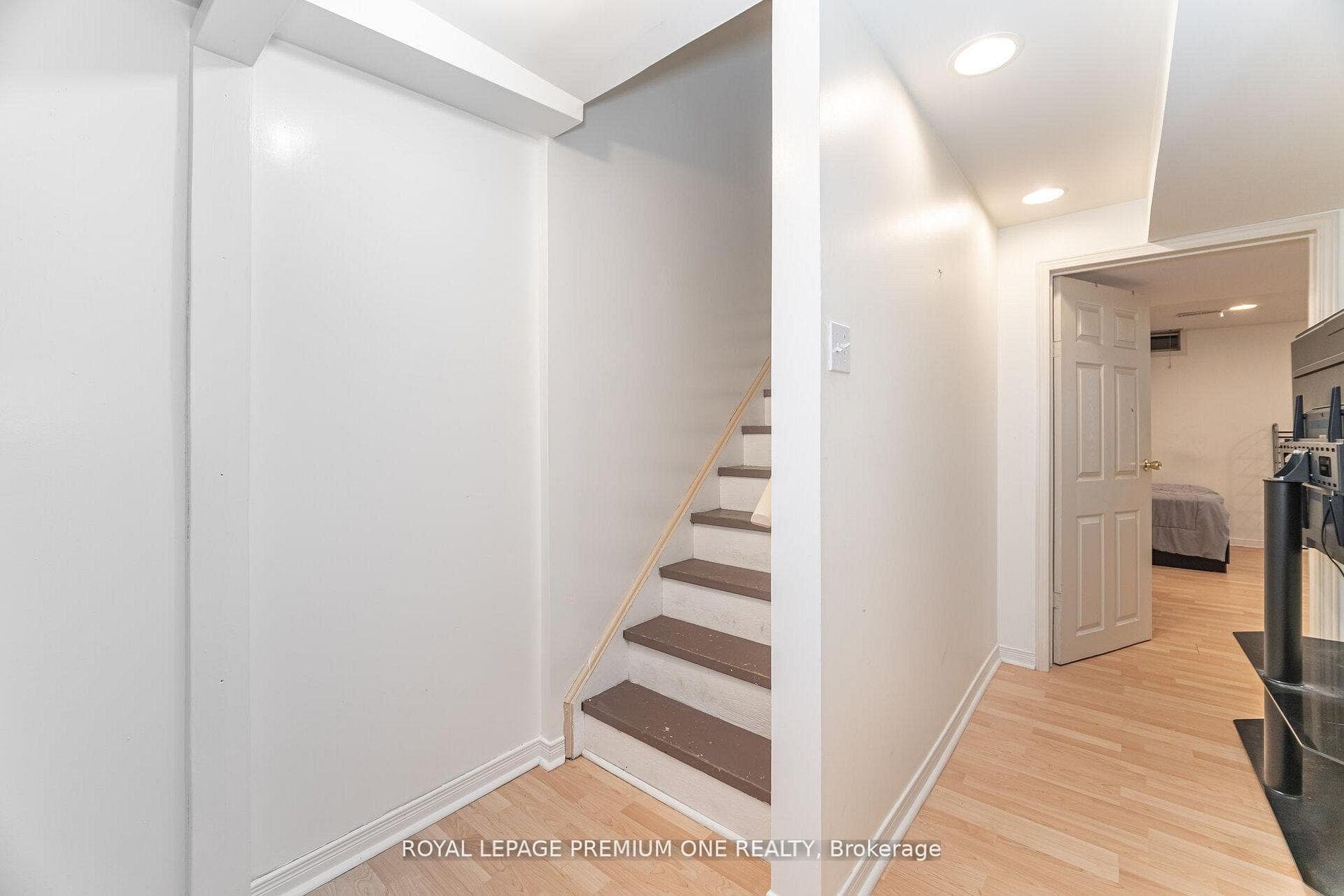 47 Triple Crown Avenue photo 30