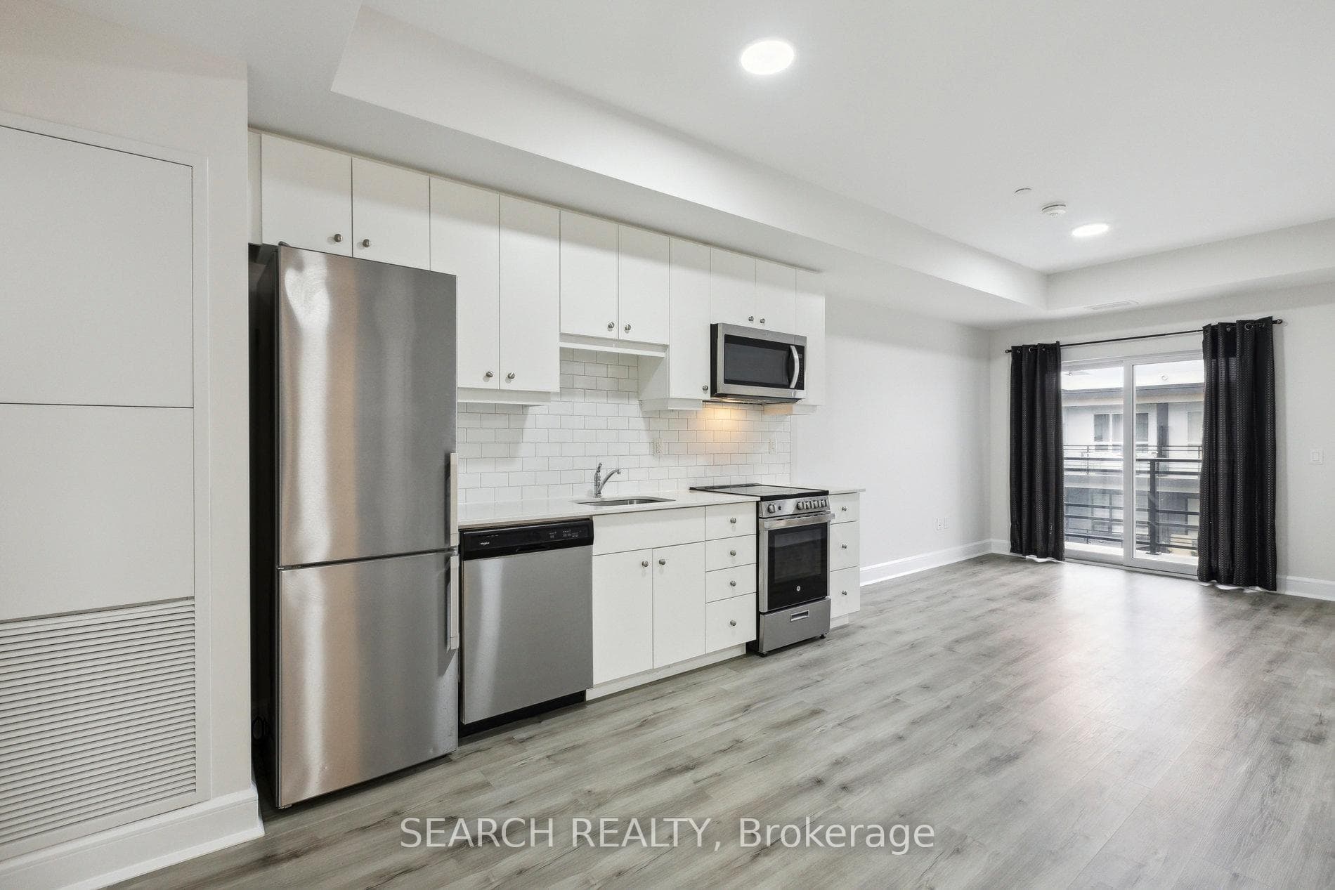 243 Northfield Drive Unit 608 photo 7