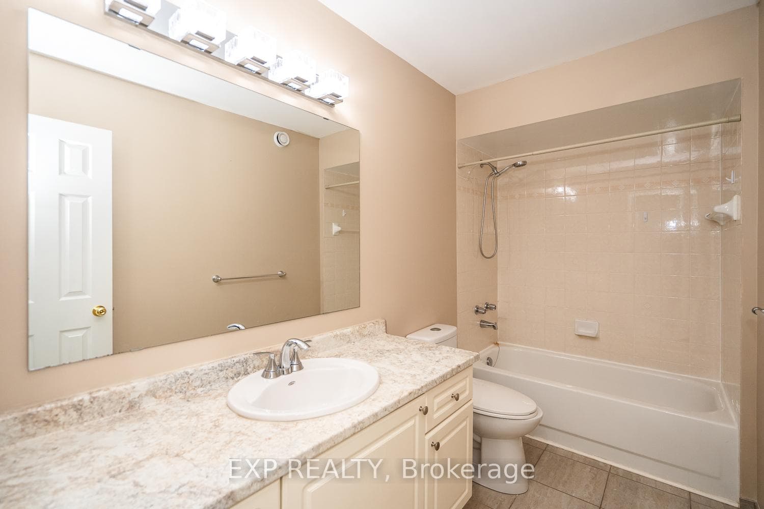 416 Olde Village Lane photo 34
