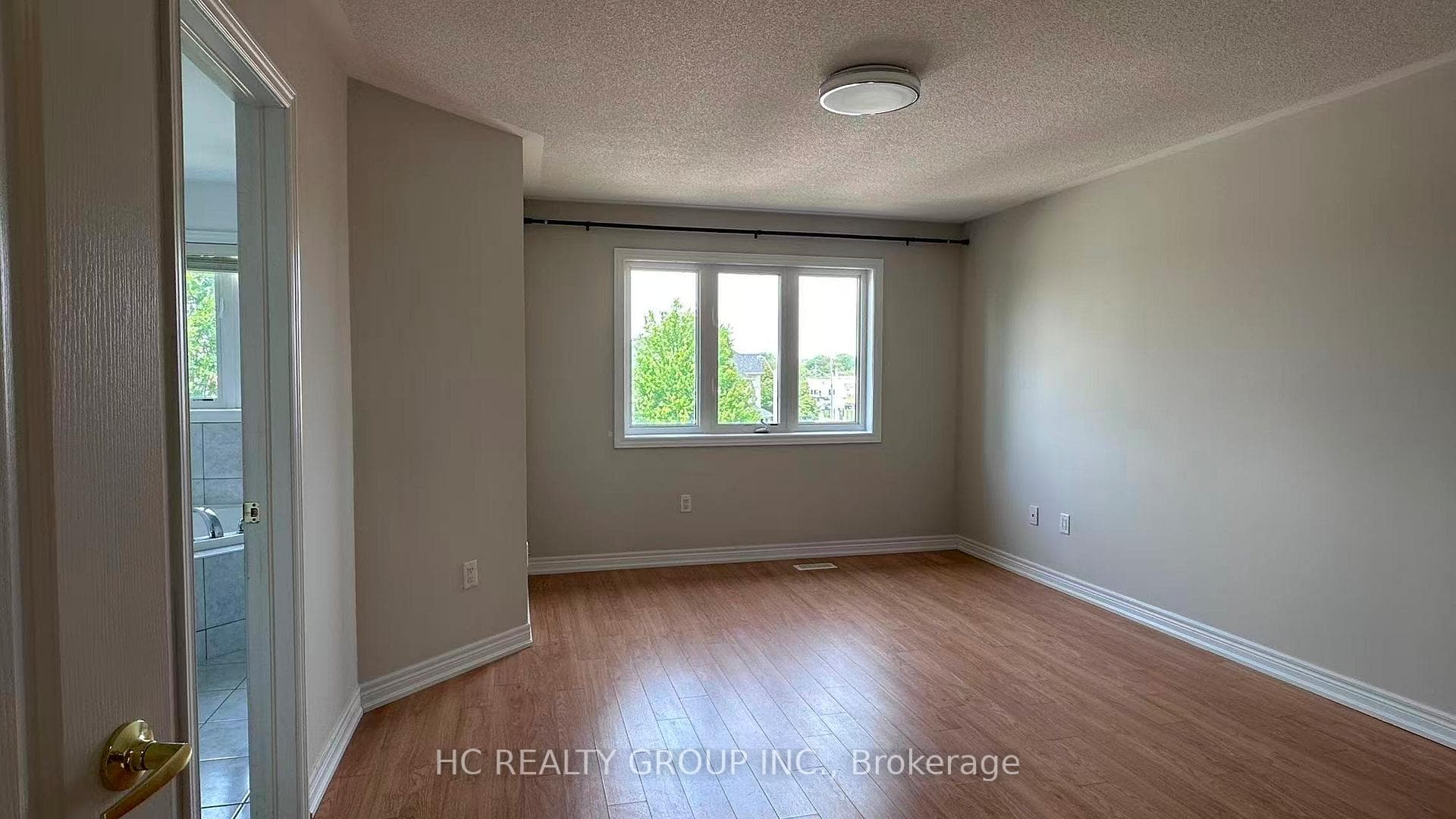 7 Lily Cup Avenue photo 14
