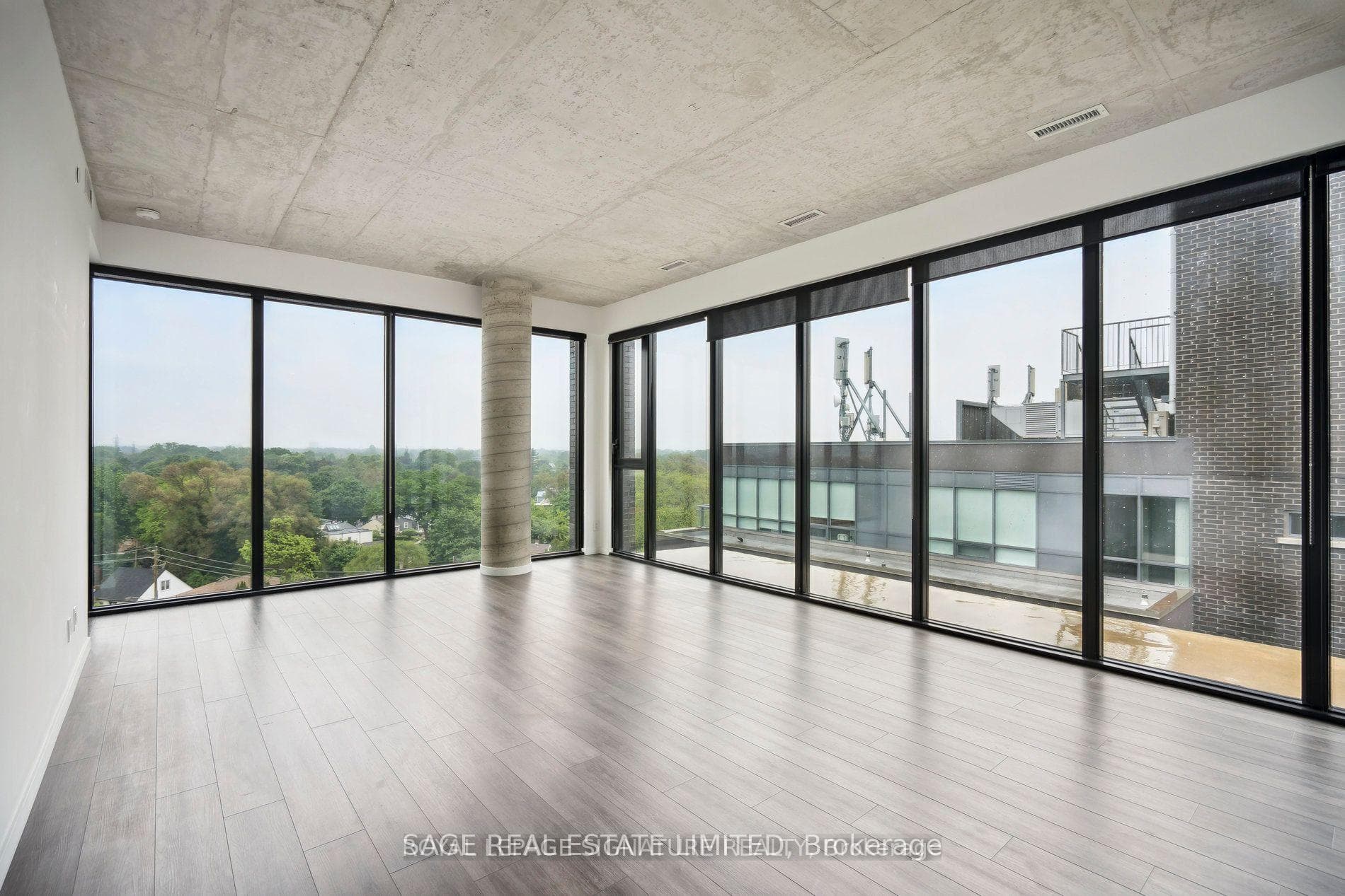 7 Smith Crescent Unit PH 808 photo 18