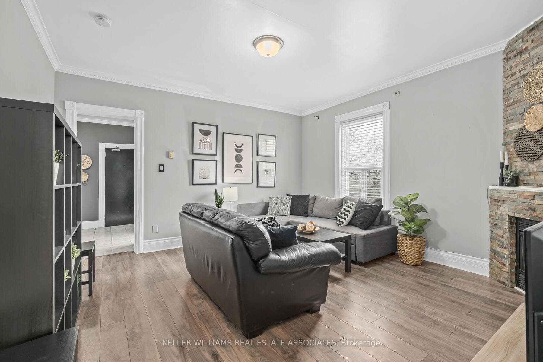 75 Mcintyre Crescent Unit 3 photo 13