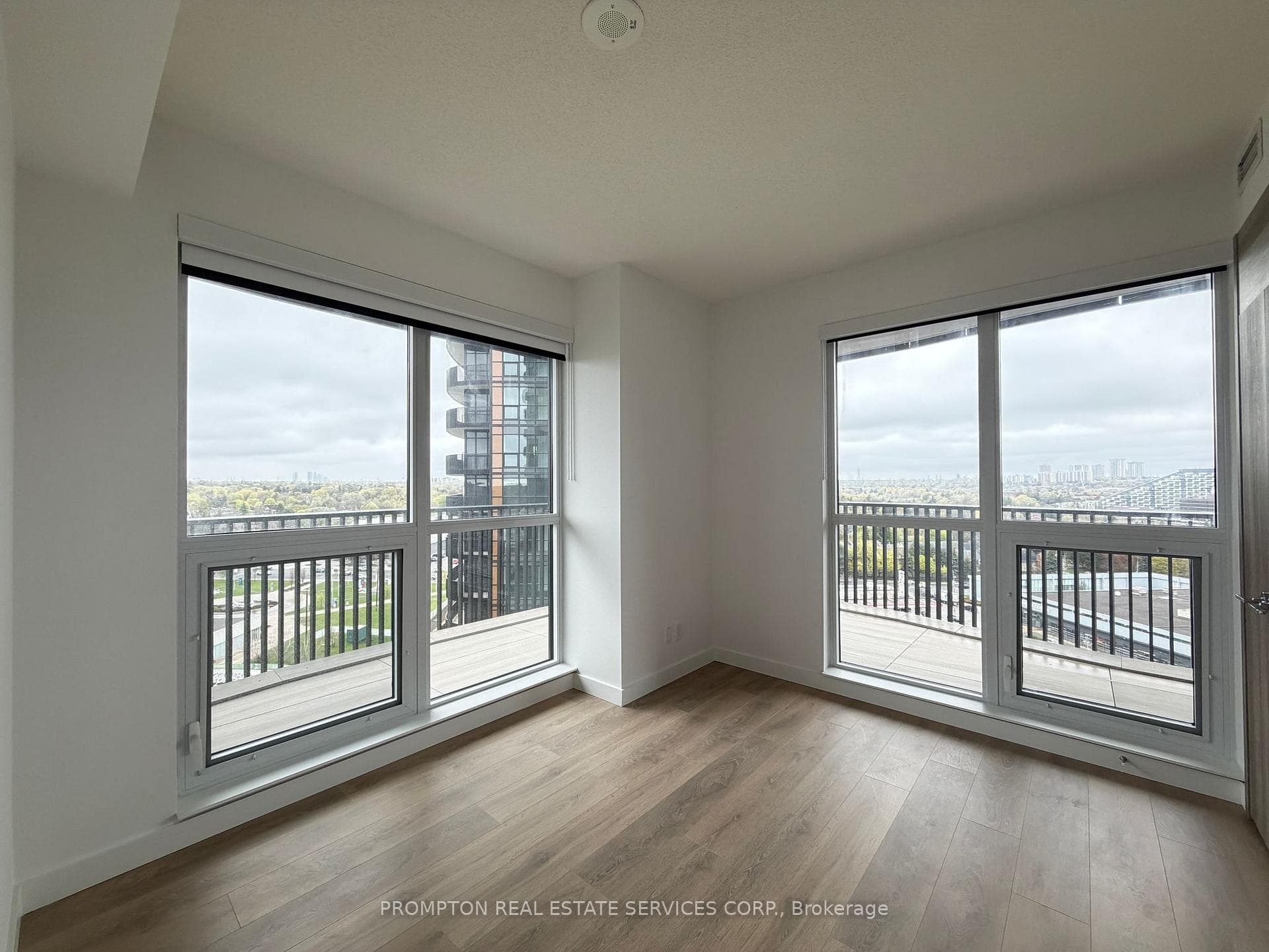 18 Esther Shiner Boulevard Unit 1205 photo 15