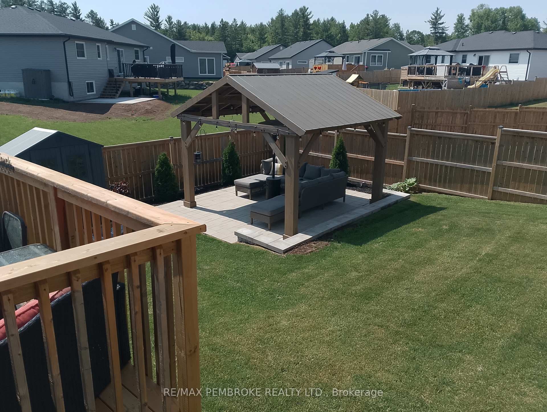 29 Terrance Drive photo 46