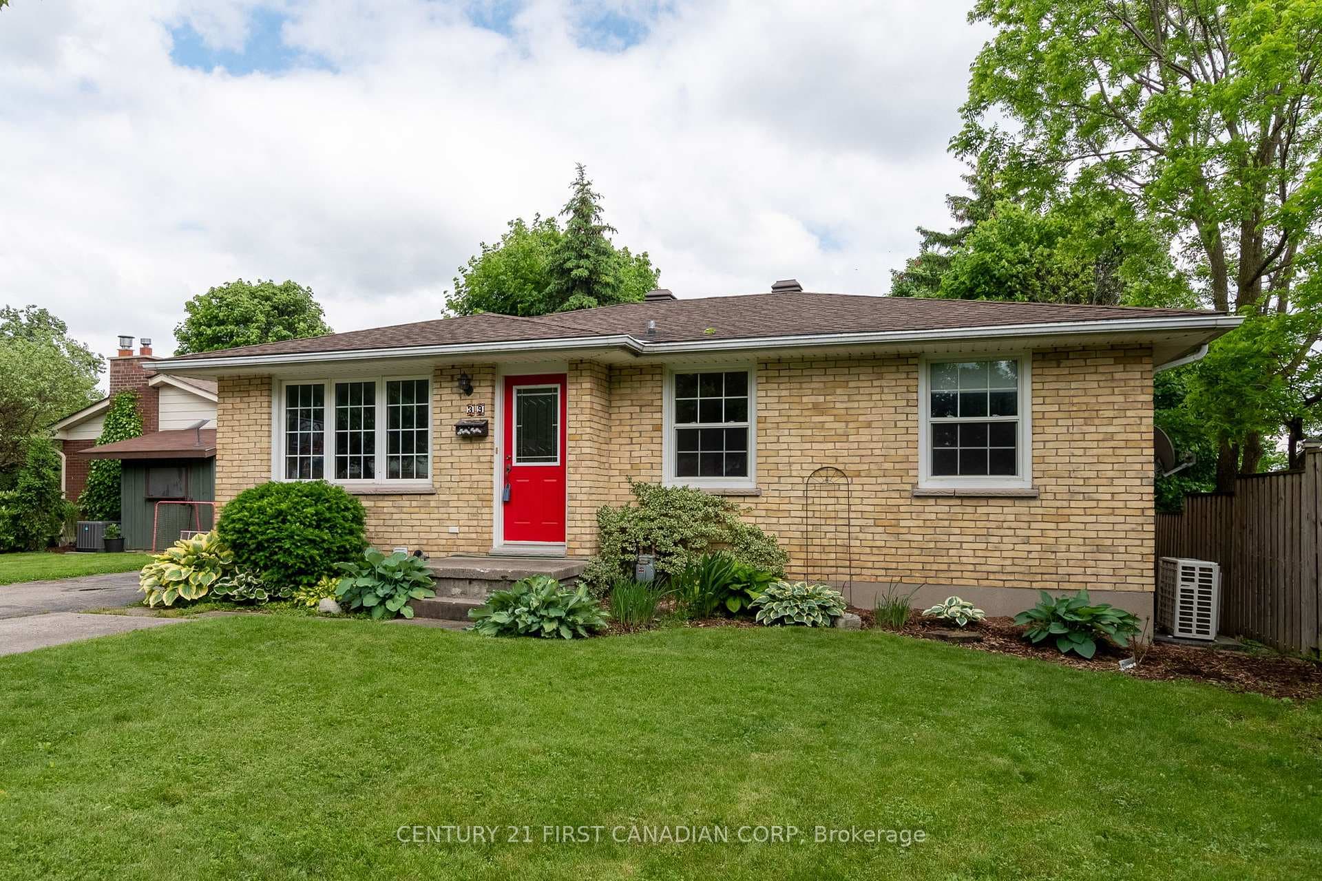 39 Key Hill Road photo 1