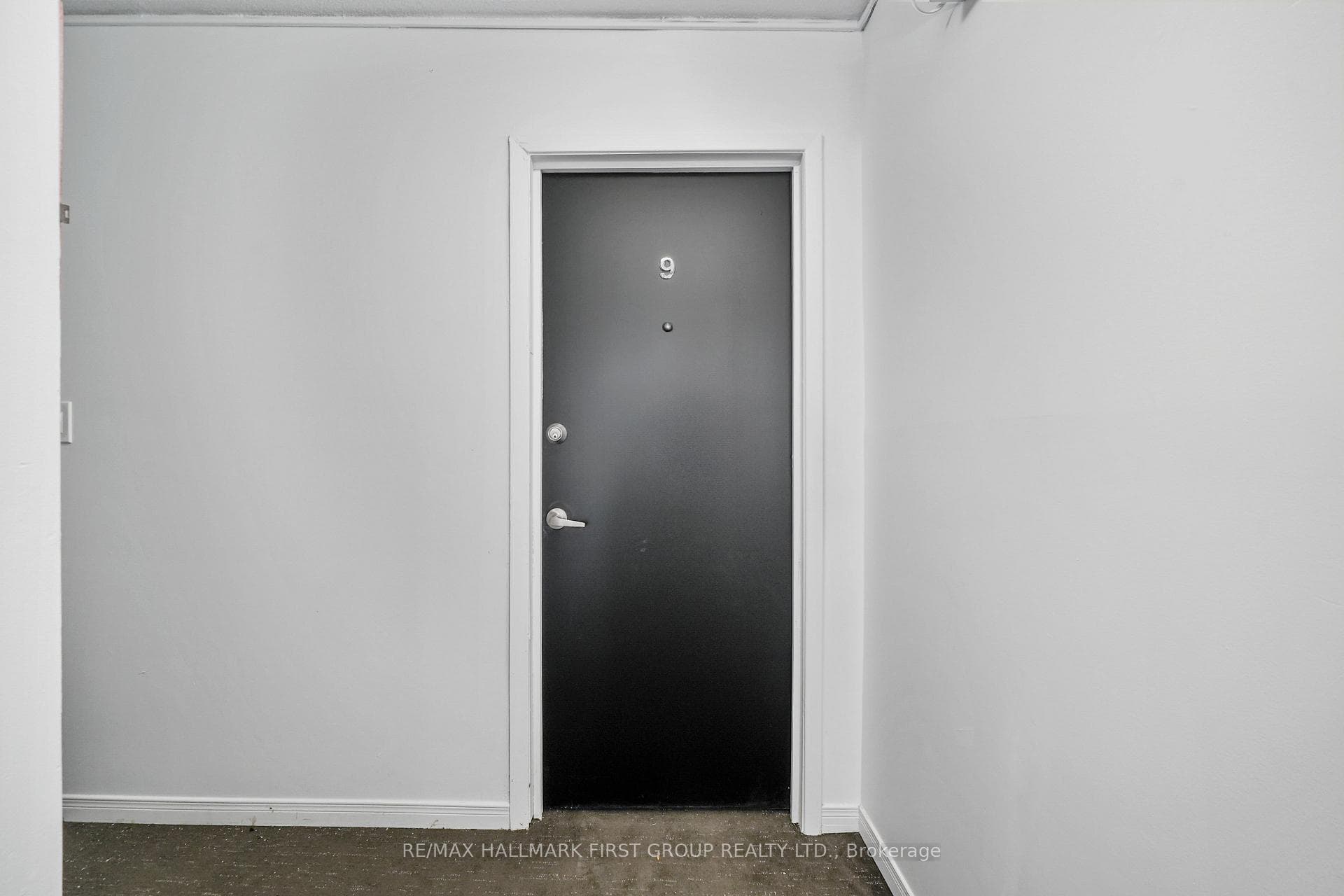 202 Green Street Unit 9 photo 4