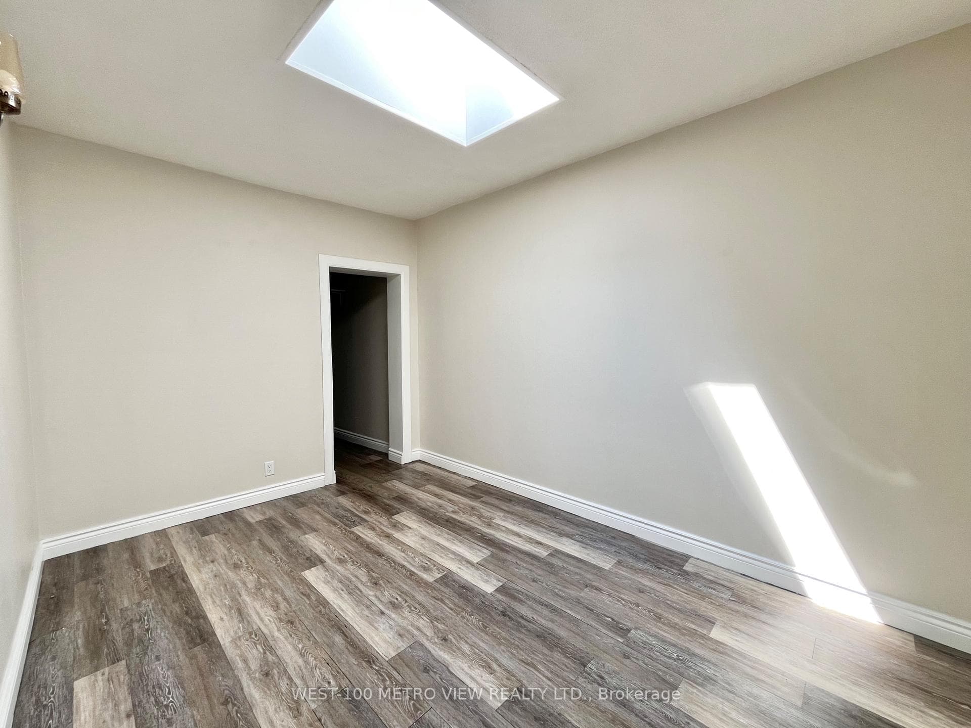 1321 Dundas Street Unit 3rd Fl photo 8