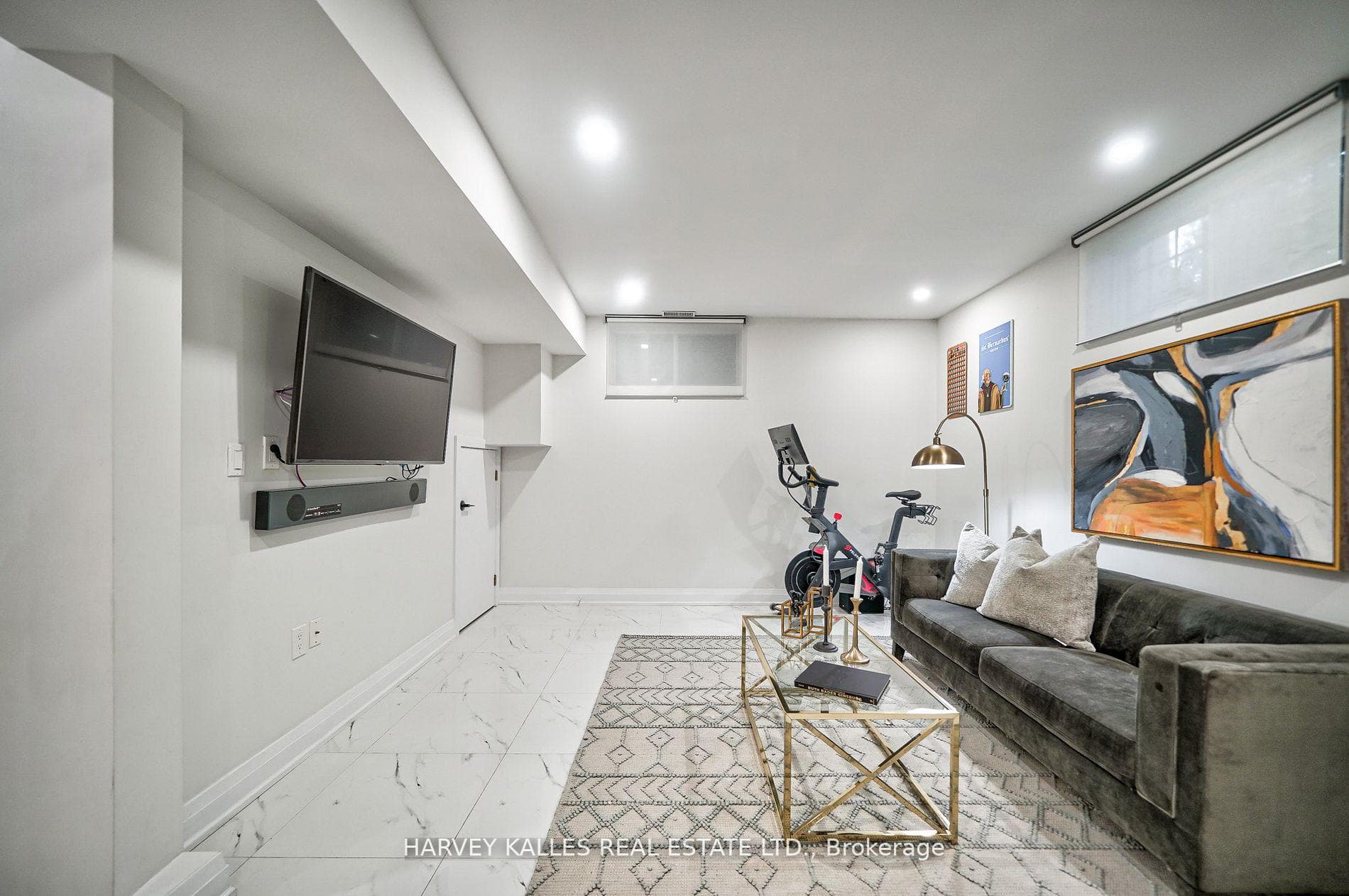 341 Glengarry Avenue photo 31