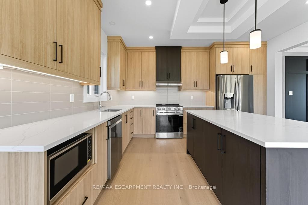 1313 Baseline Road photo 5